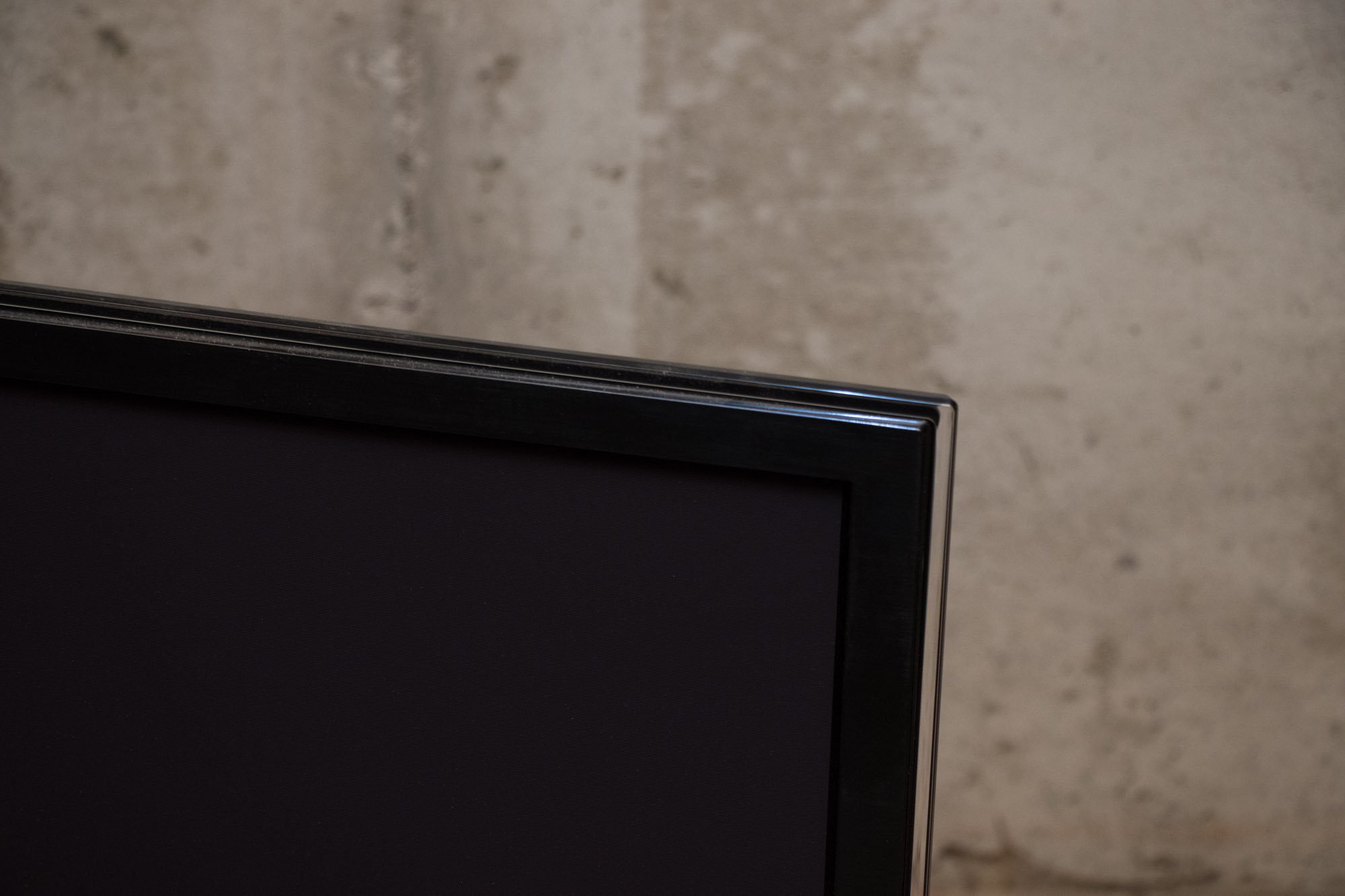 Samsung 60" Smart TV