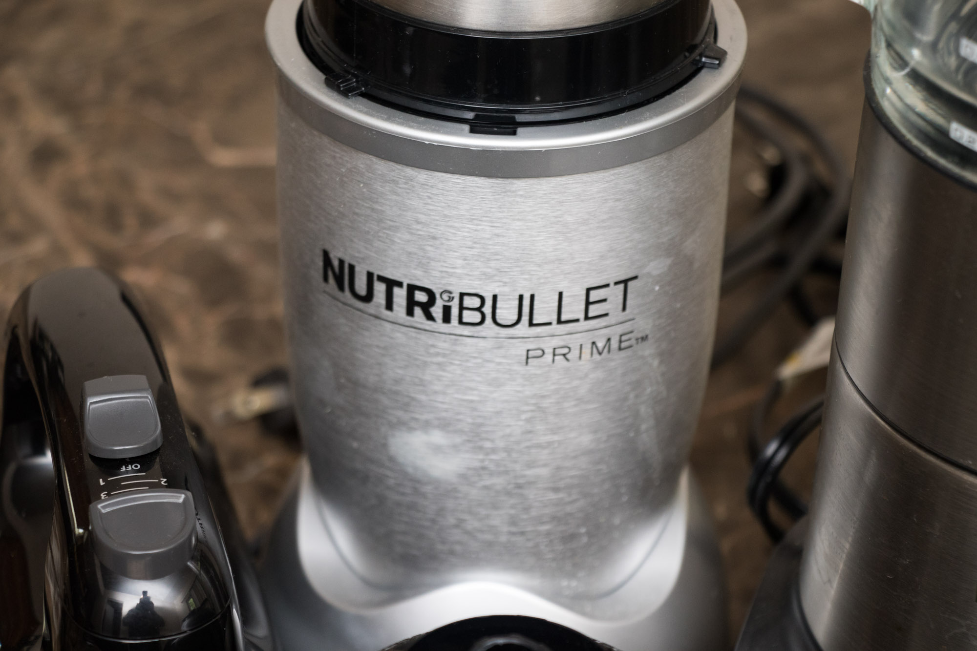 Assortment of Kitchen Appliances Including Breville and KitchenAid