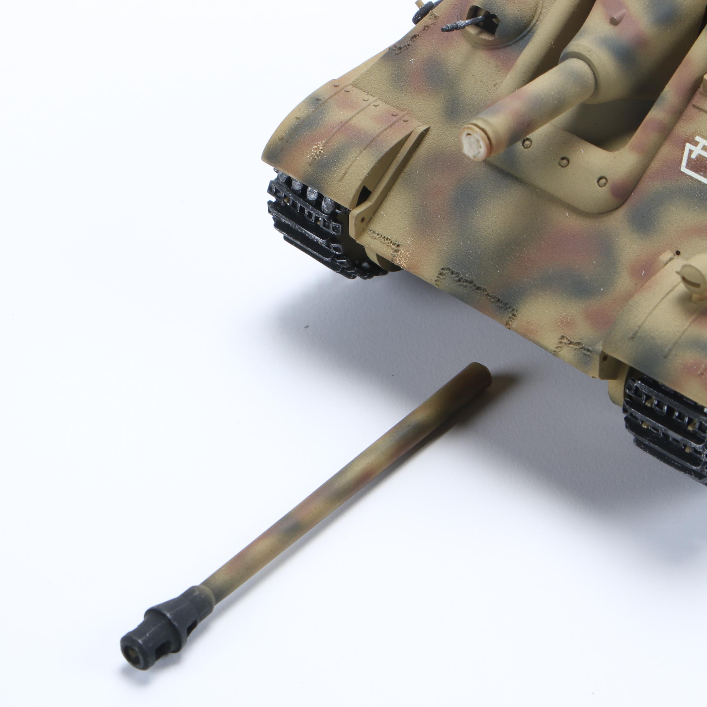 Vintage German WWII Tanks Panzerjäger 312 and King Panther 121