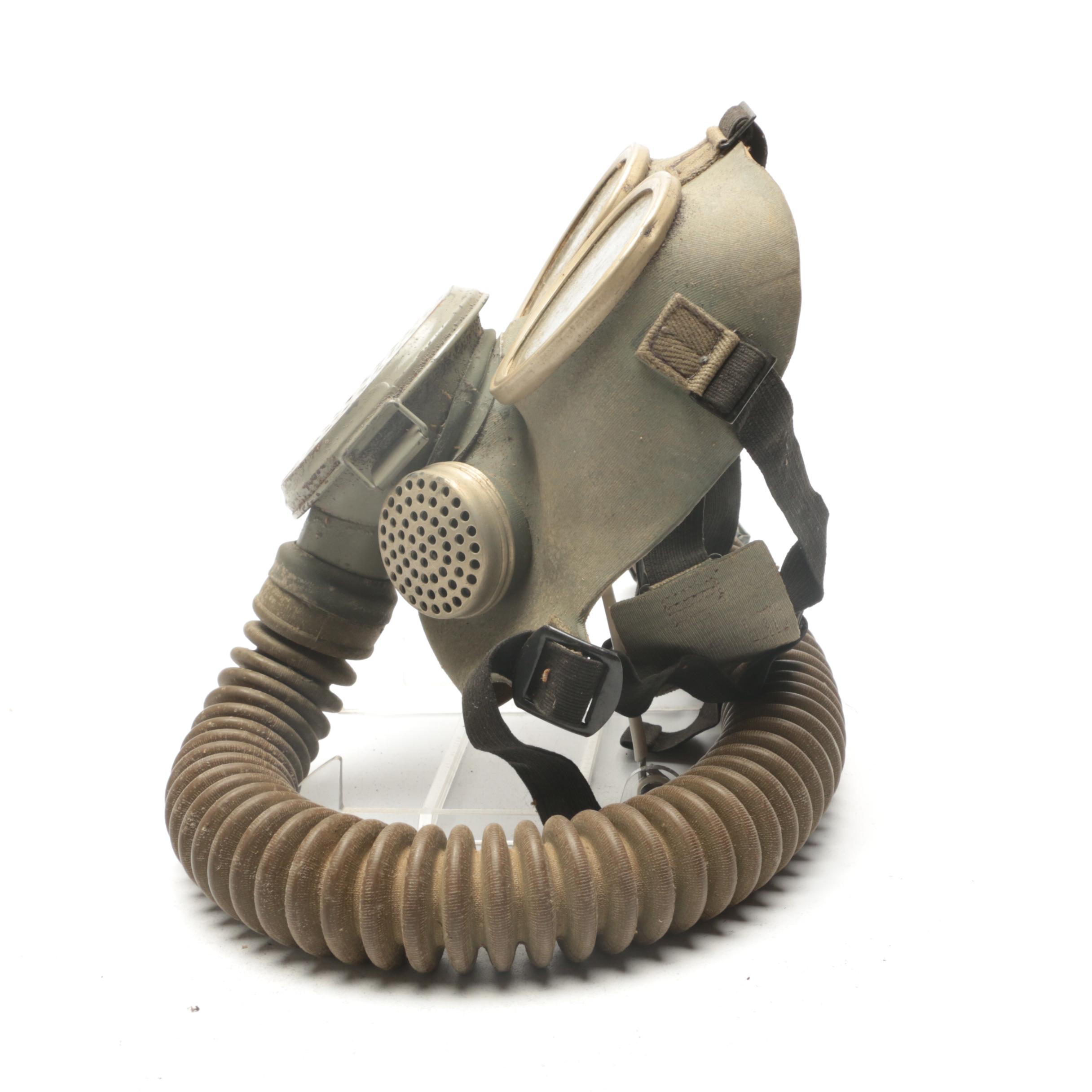 Japanese WWII Era Gas Mask with Case