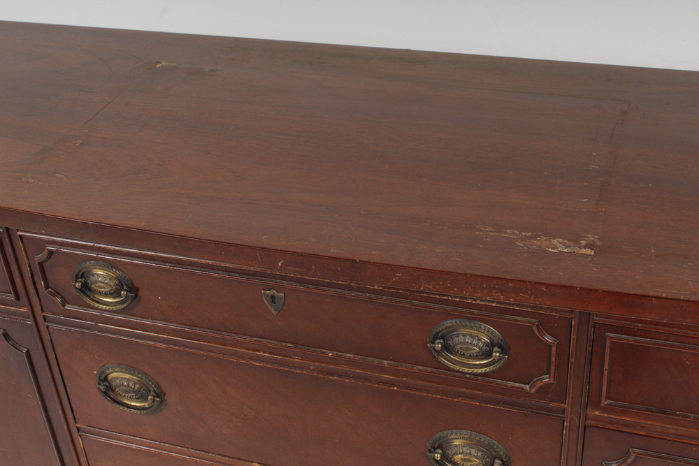 Vintage Hepplewhite Style Mahogany Veneer Credenza