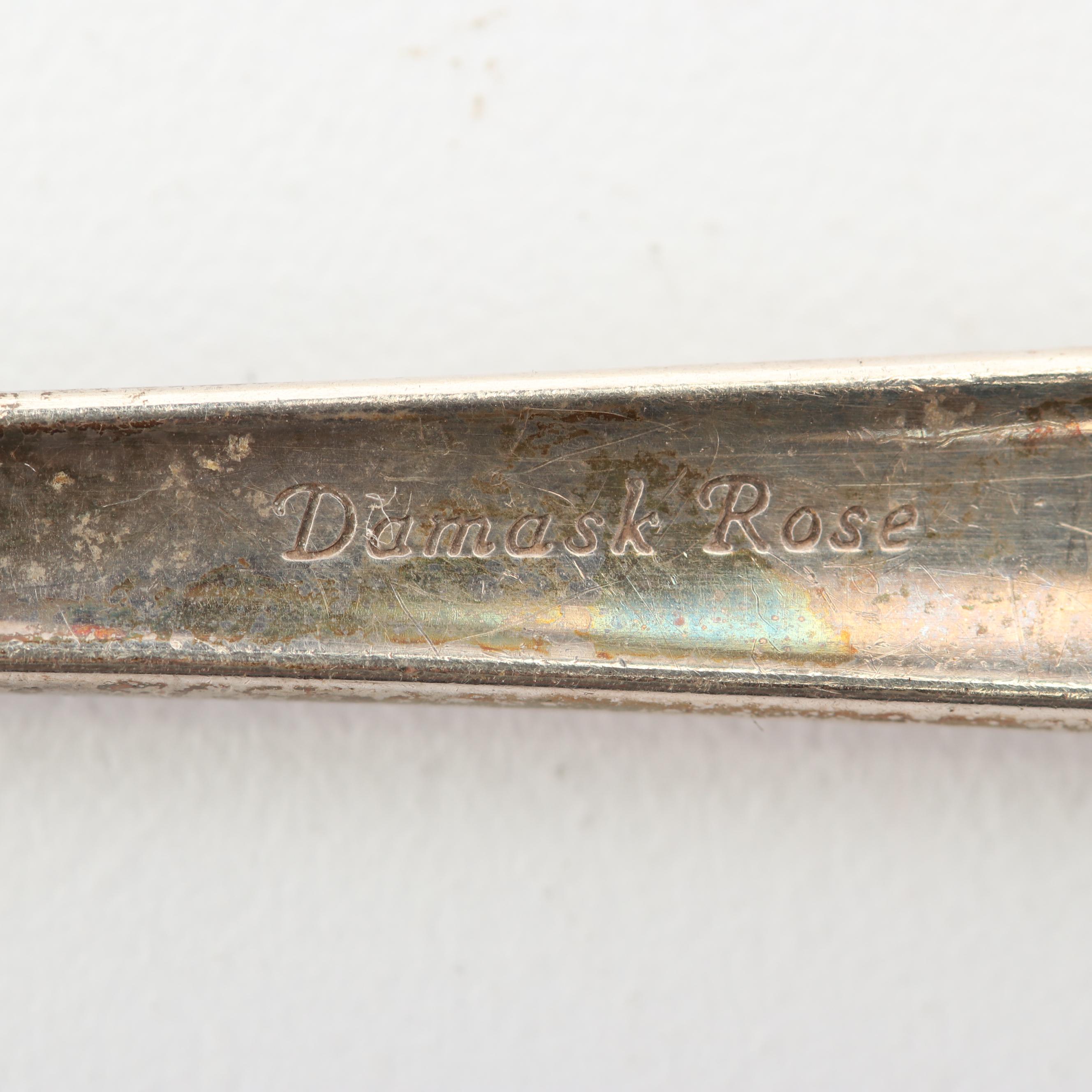 Oneida Heirloom "Damask Rose" Sterling Silver Flatware Set with Chest