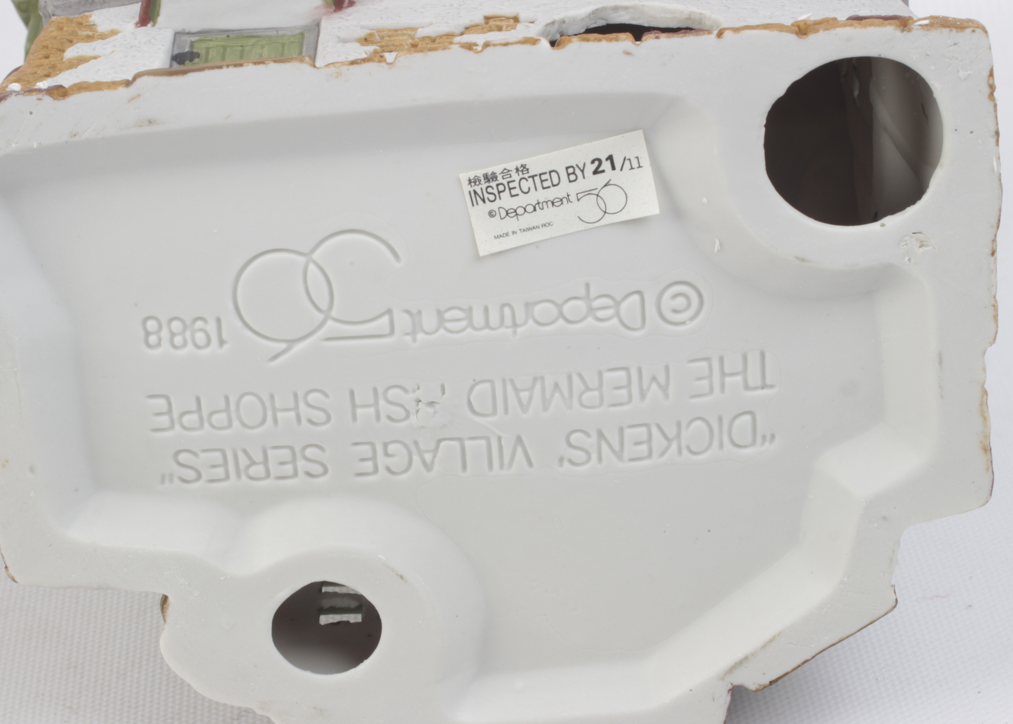 Dept.  56 Heritage Village Collection Dickens' Village Porcelain Houses