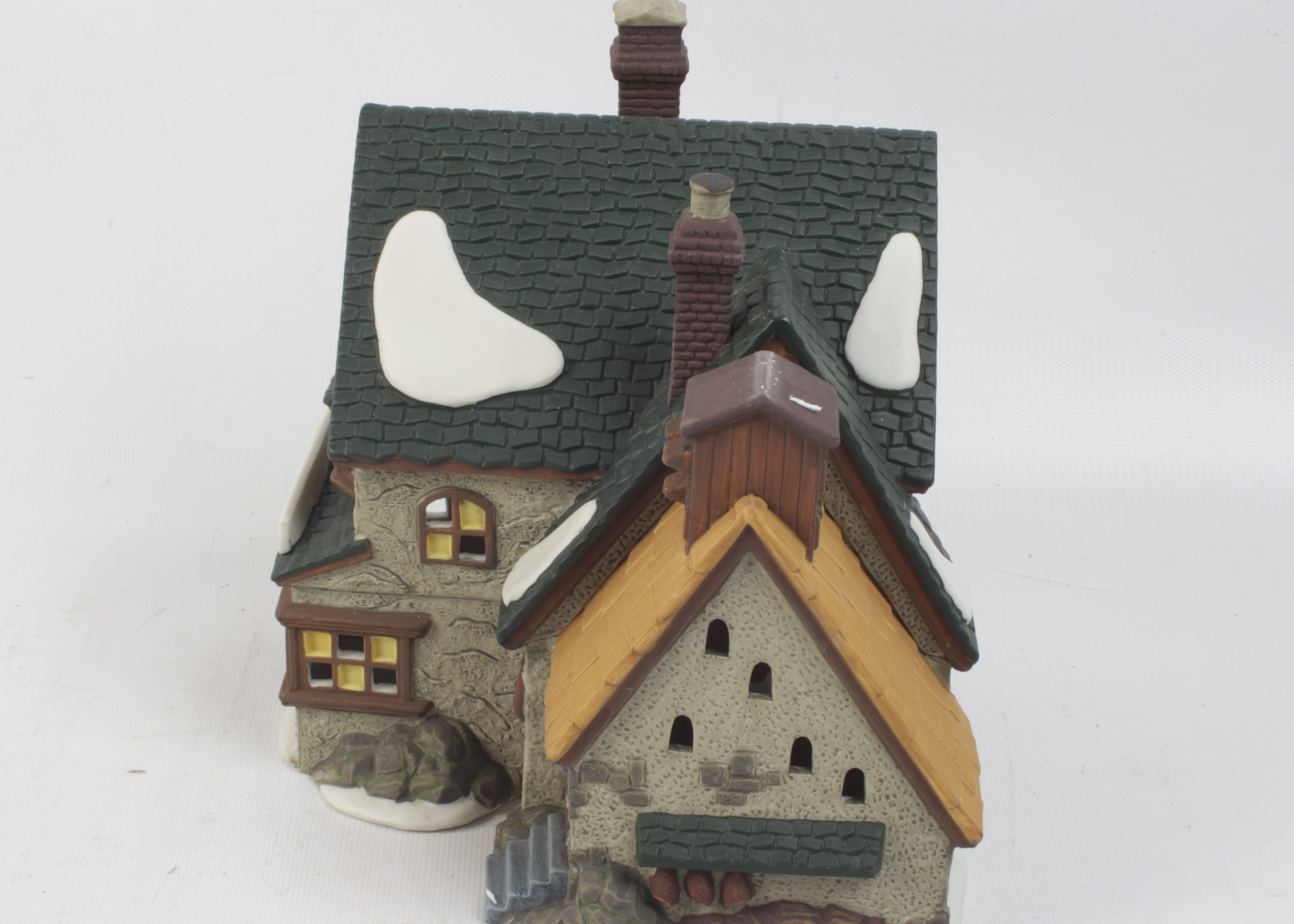 Dept.  56 Heritage Village Collection Dickens' Village Porcelain Houses