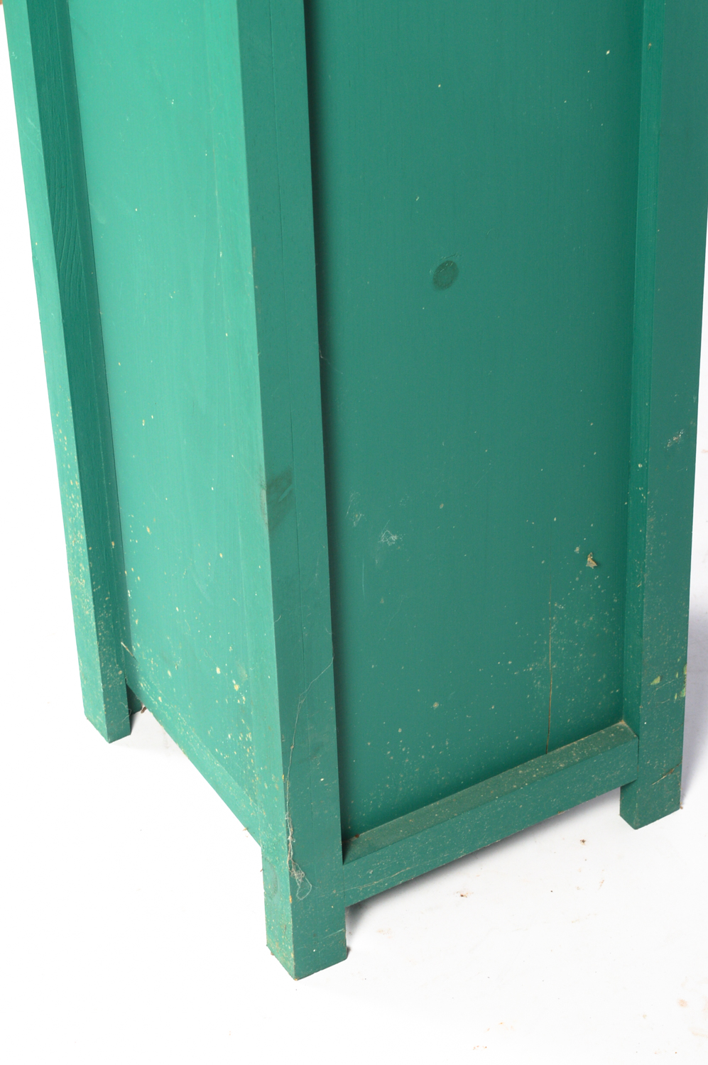 Quartz Clock in Painted Wood Cabinet