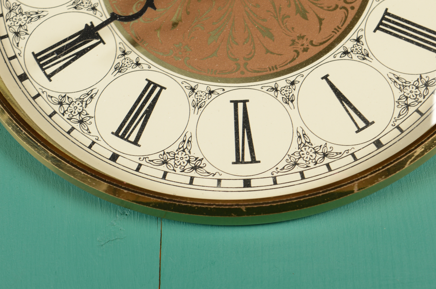 Quartz Clock in Painted Wood Cabinet