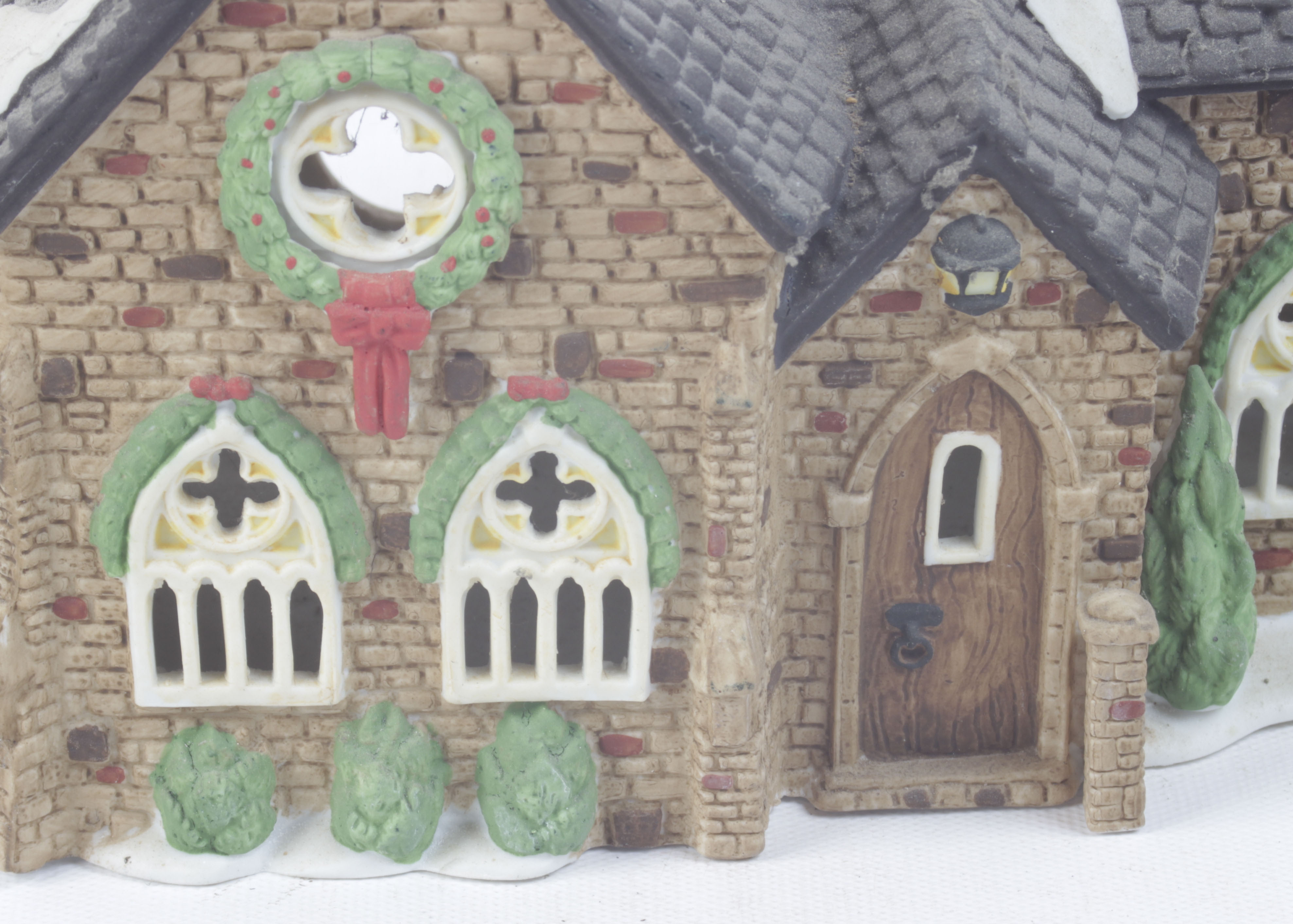 Dept. 56 The Heritage Dickens' Village Collection Porcelain Houses