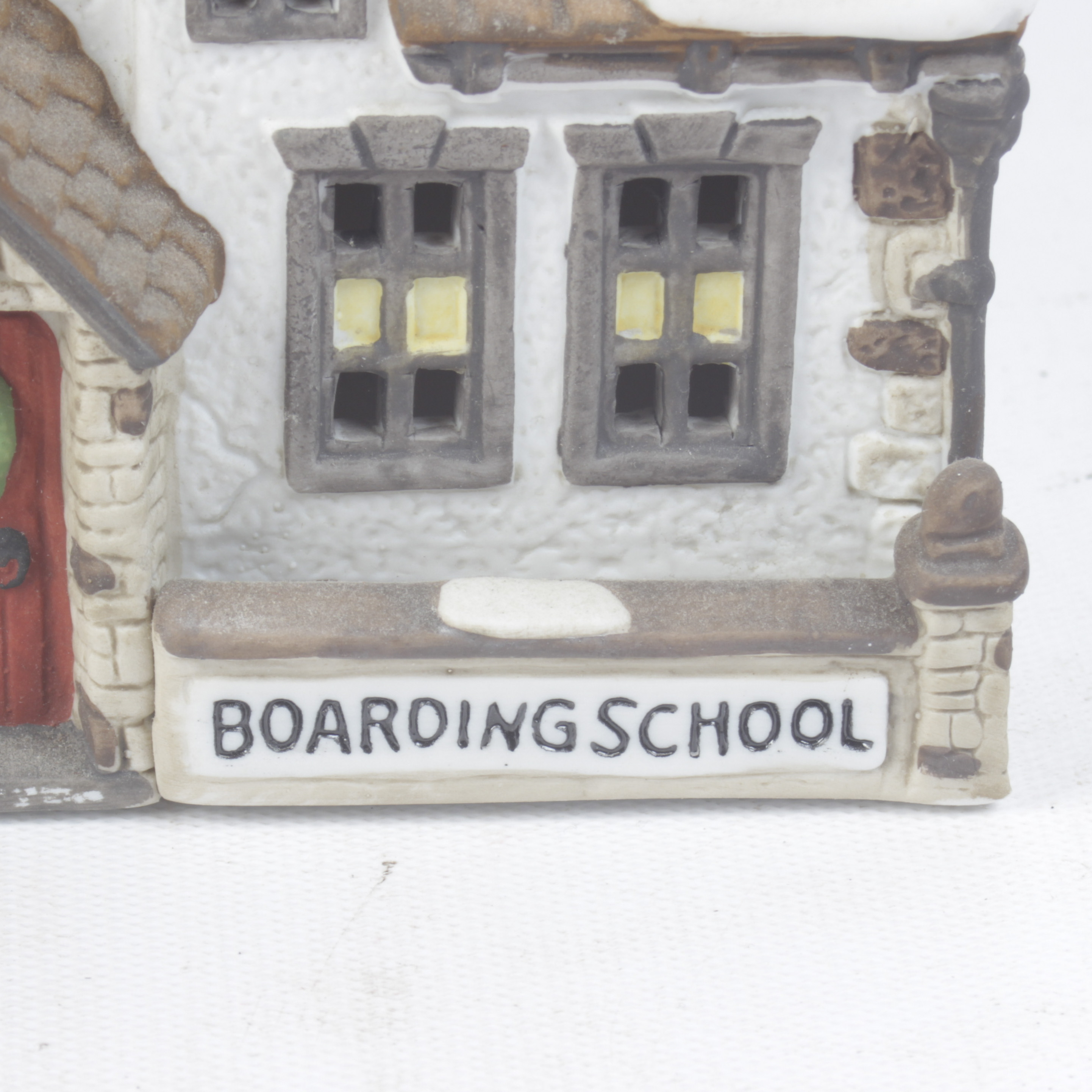 Dept. 56 The Heritage Dickens' Village Collection Porcelain Houses