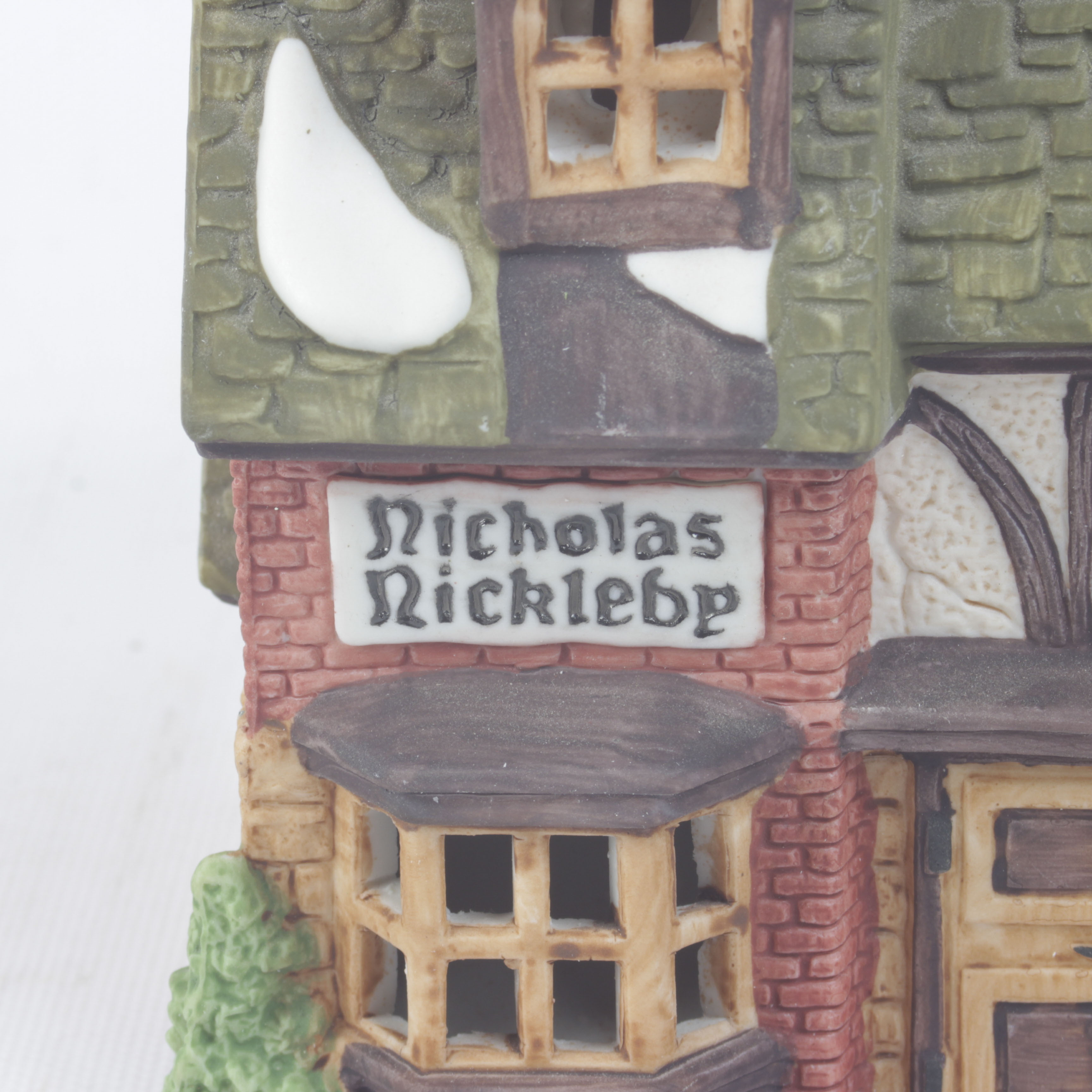Dept. 56 The Heritage Dickens' Village Collection Porcelain Houses