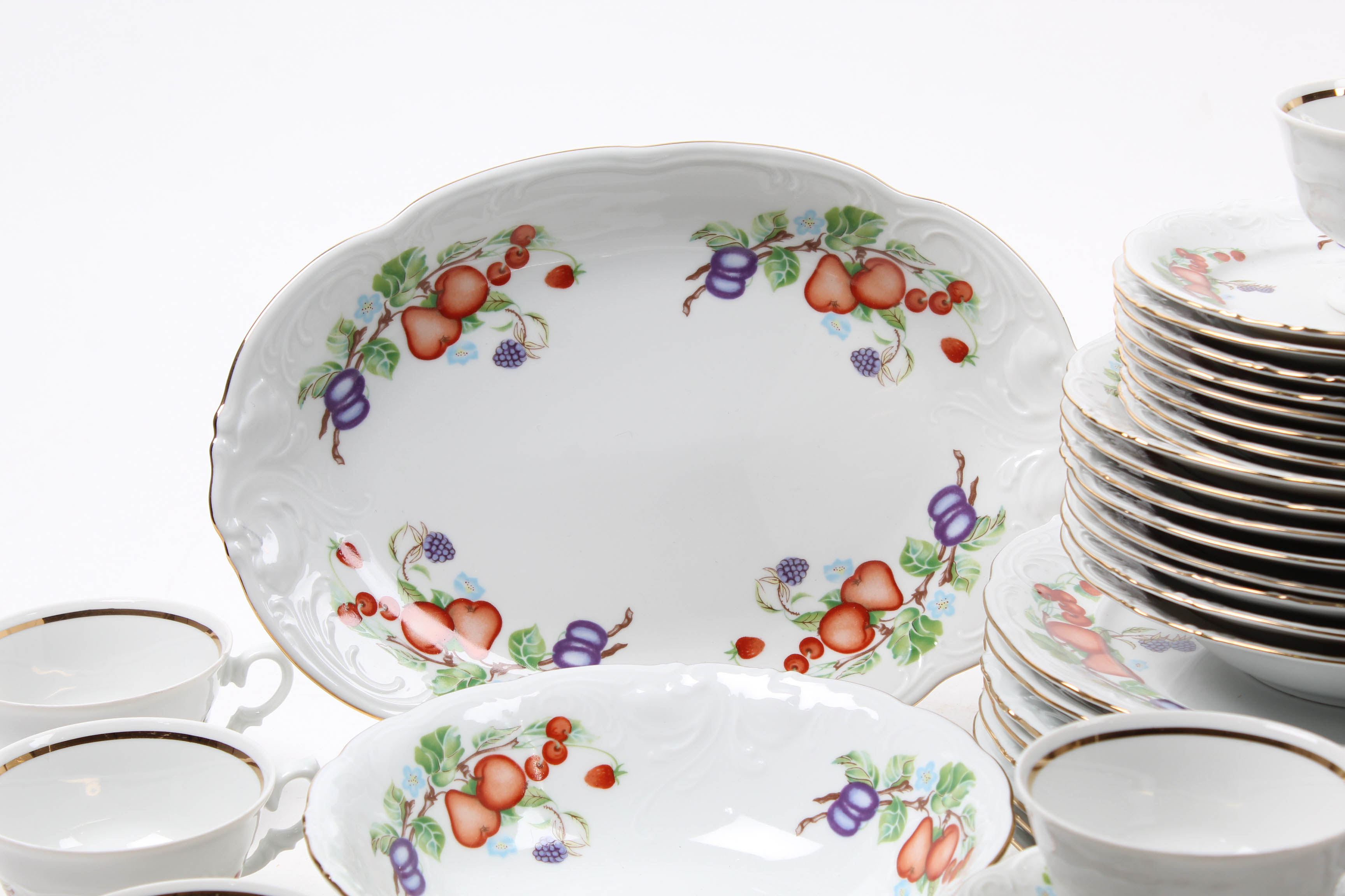 Royal Kent "Fruit Garland" Porcelain Dinner Service