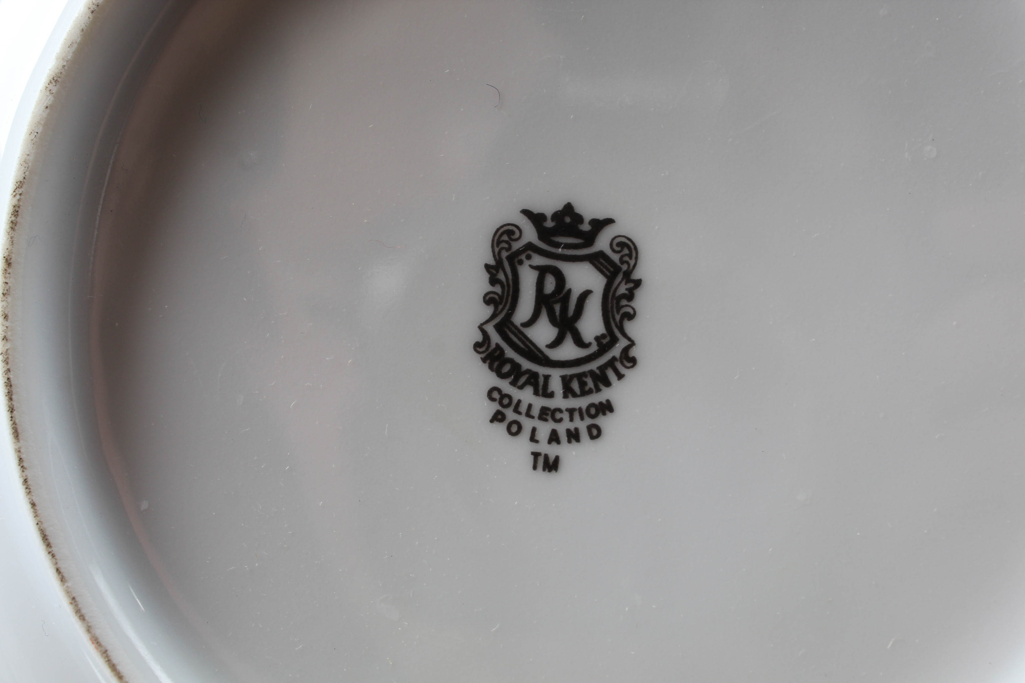 Royal Kent "Fruit Garland" Porcelain Dinner Service