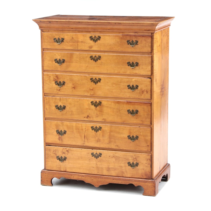 Federal Maple Chest of Drawers, Late 18th Century