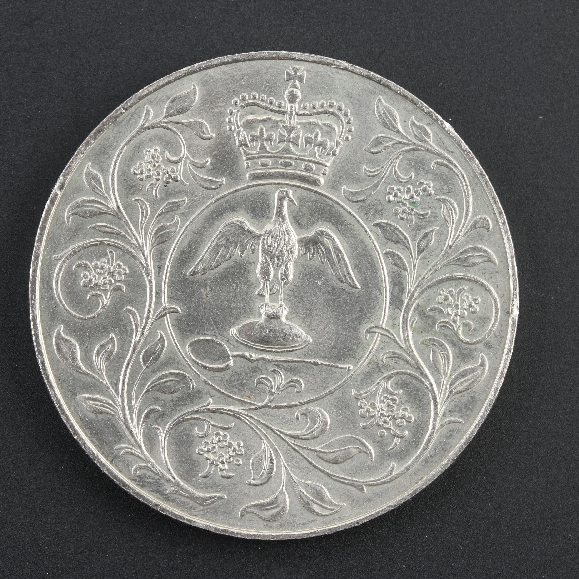 1977 Great Britain Silver Jubilee Commemorative Crown Coin