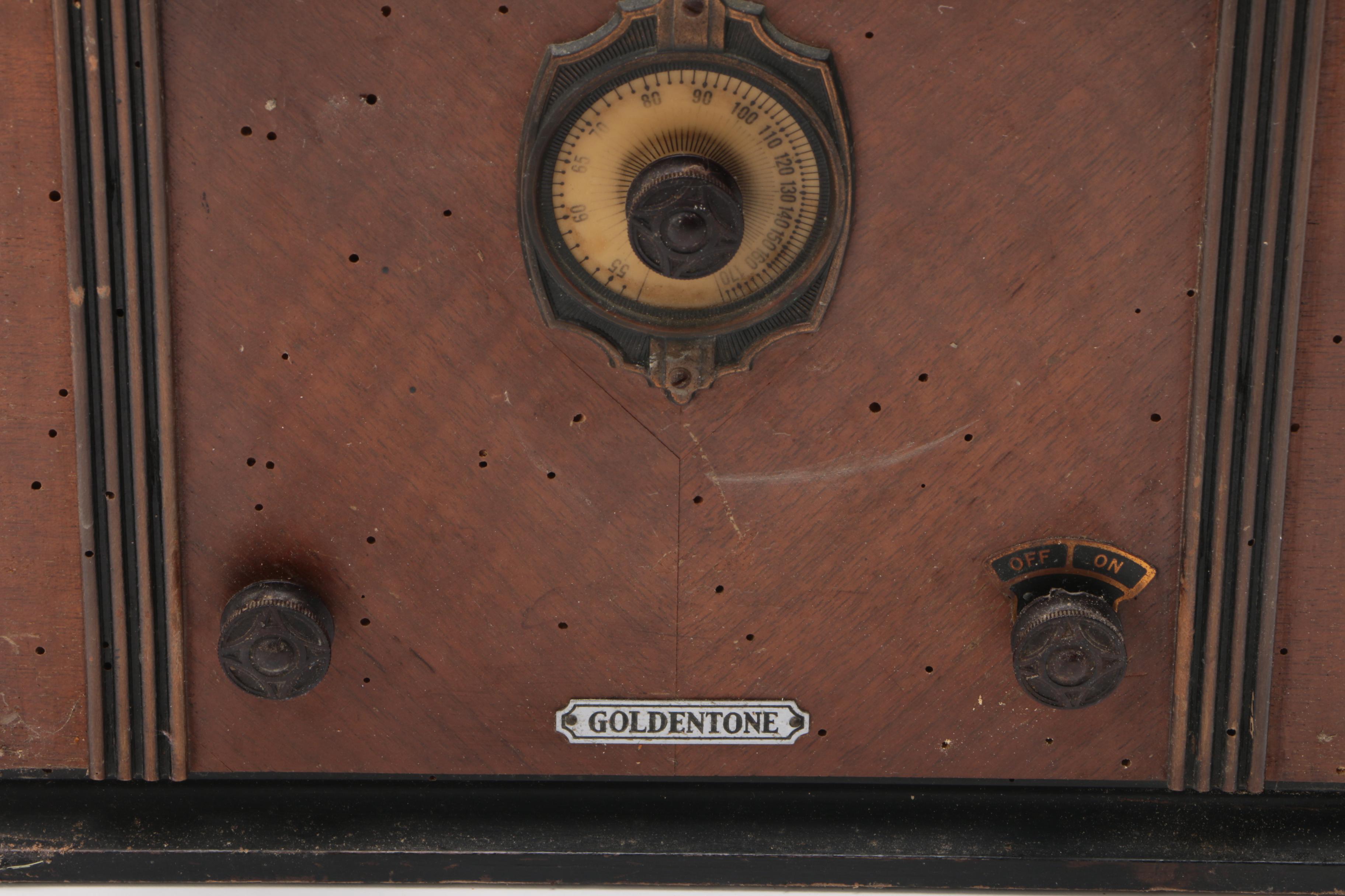 Vintage Goldentone Superheterodyne Tabletop Tube Radio