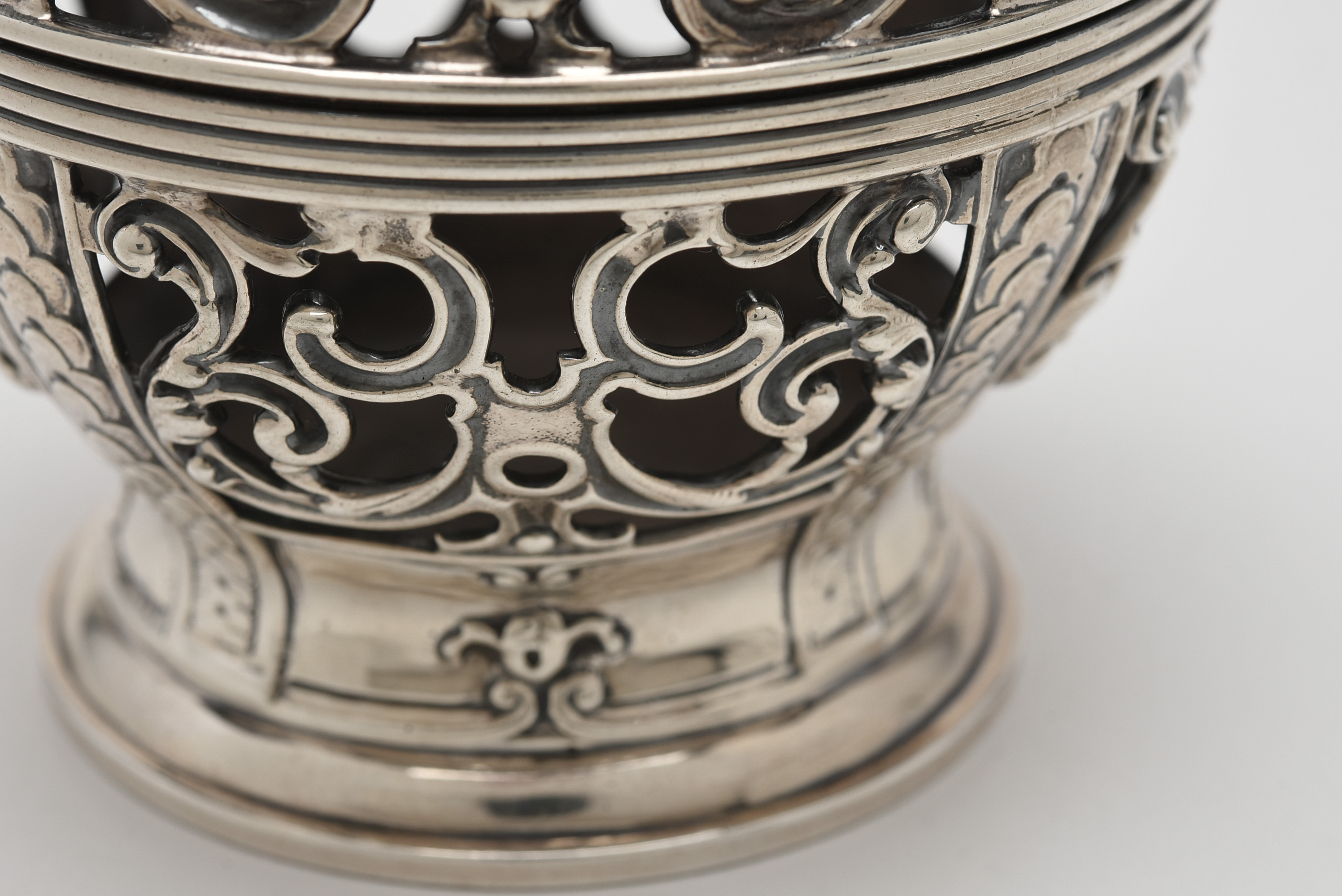 Gorham Reticulated Sterling Silver Potpourri Jar