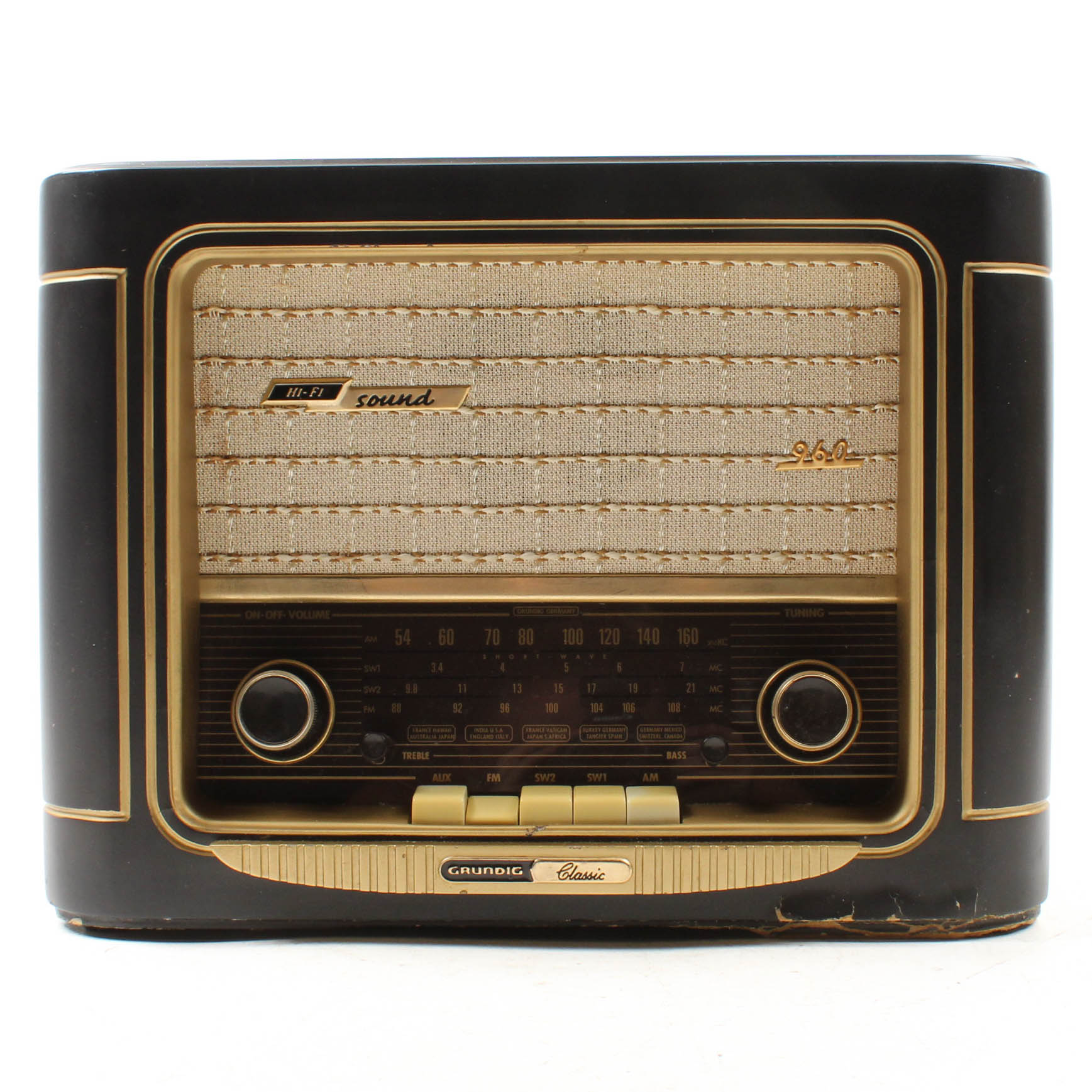 Grundig Model 960 Tabletop Radio