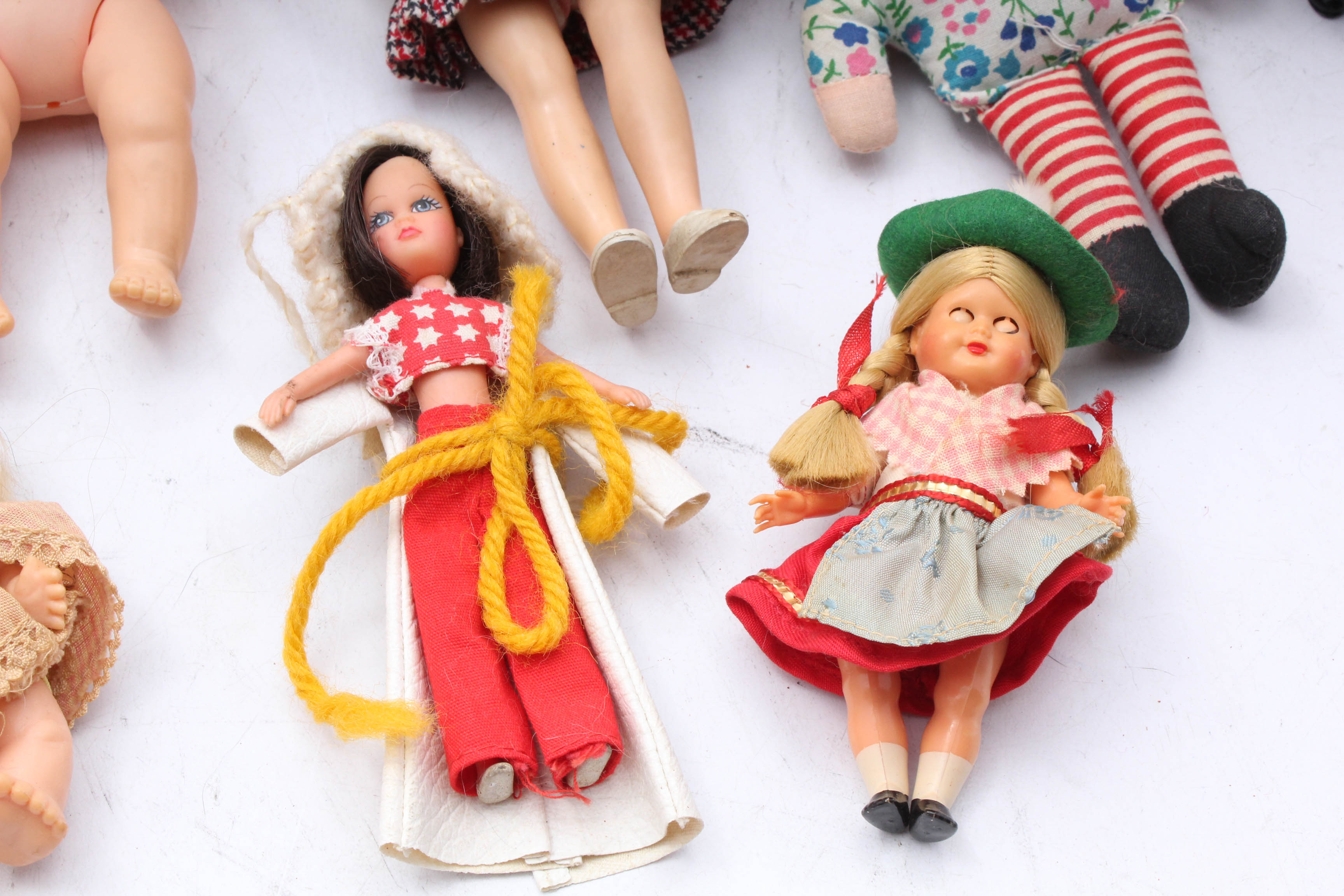 Vintage Doll Collection Featuring Alexander, United Features Syndicate, Russ