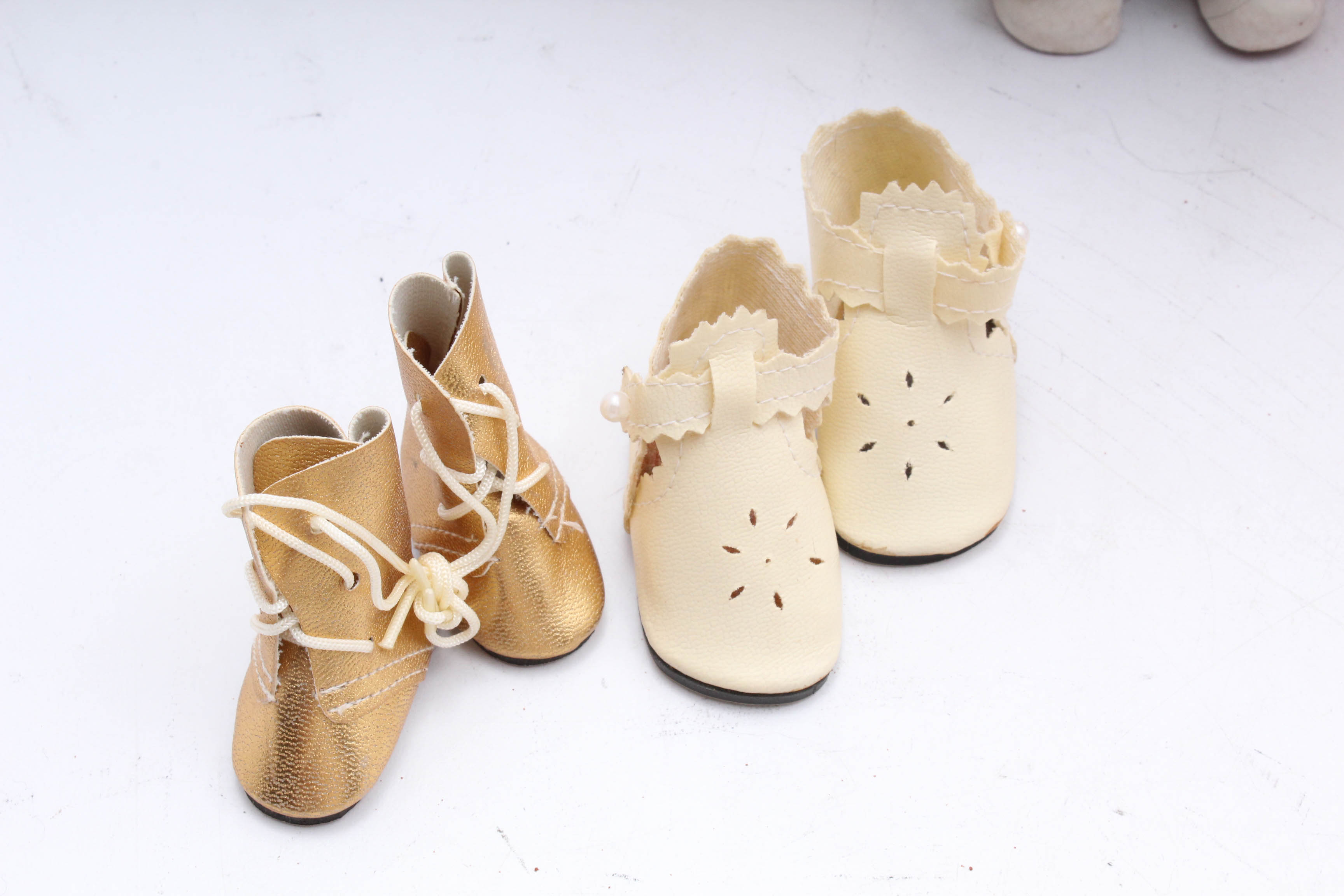 Vintage Doll Collection Featuring Alexander, United Features Syndicate, Russ