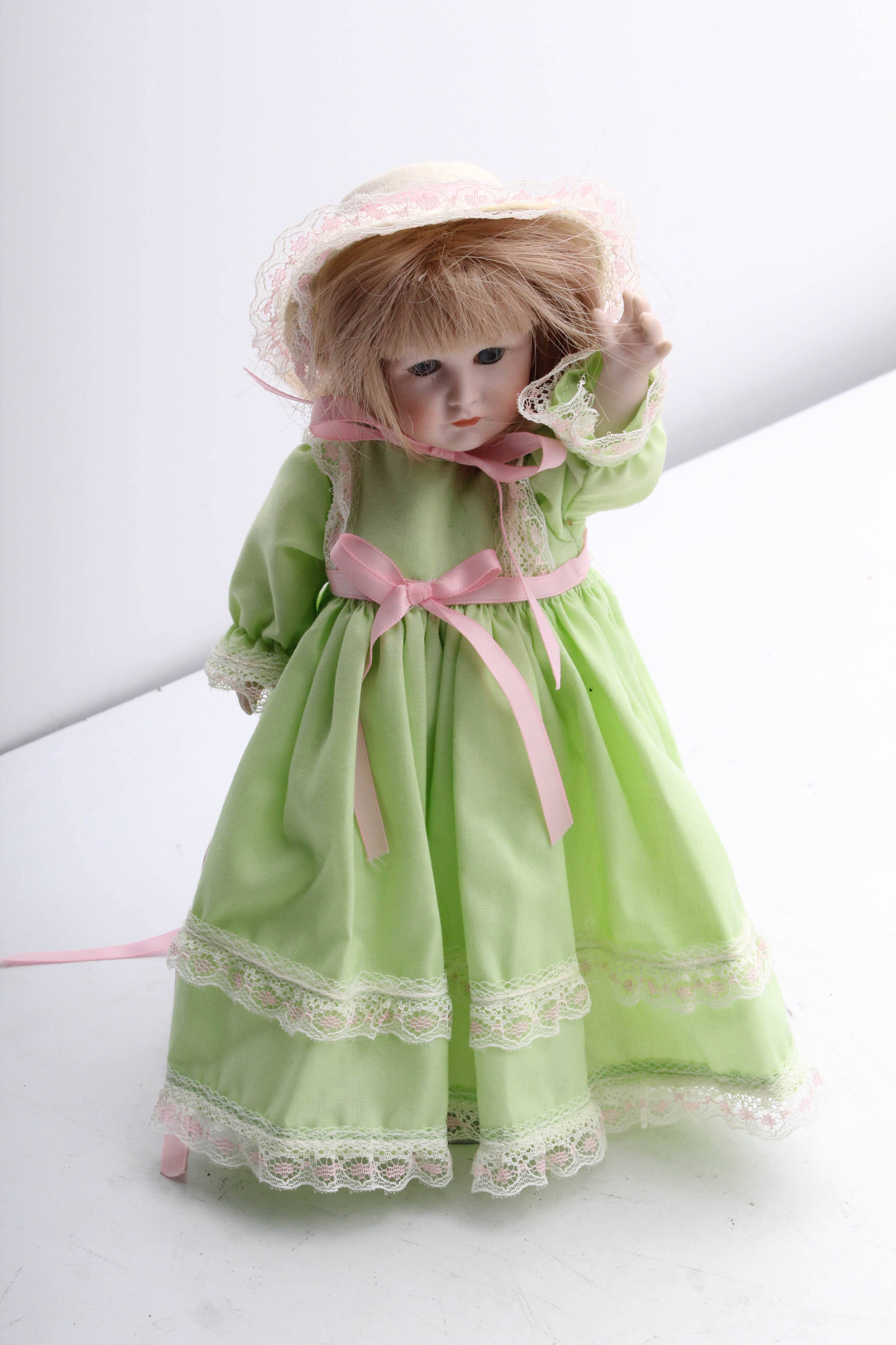 Vintage Doll Collection Featuring Alexander, United Features Syndicate, Russ