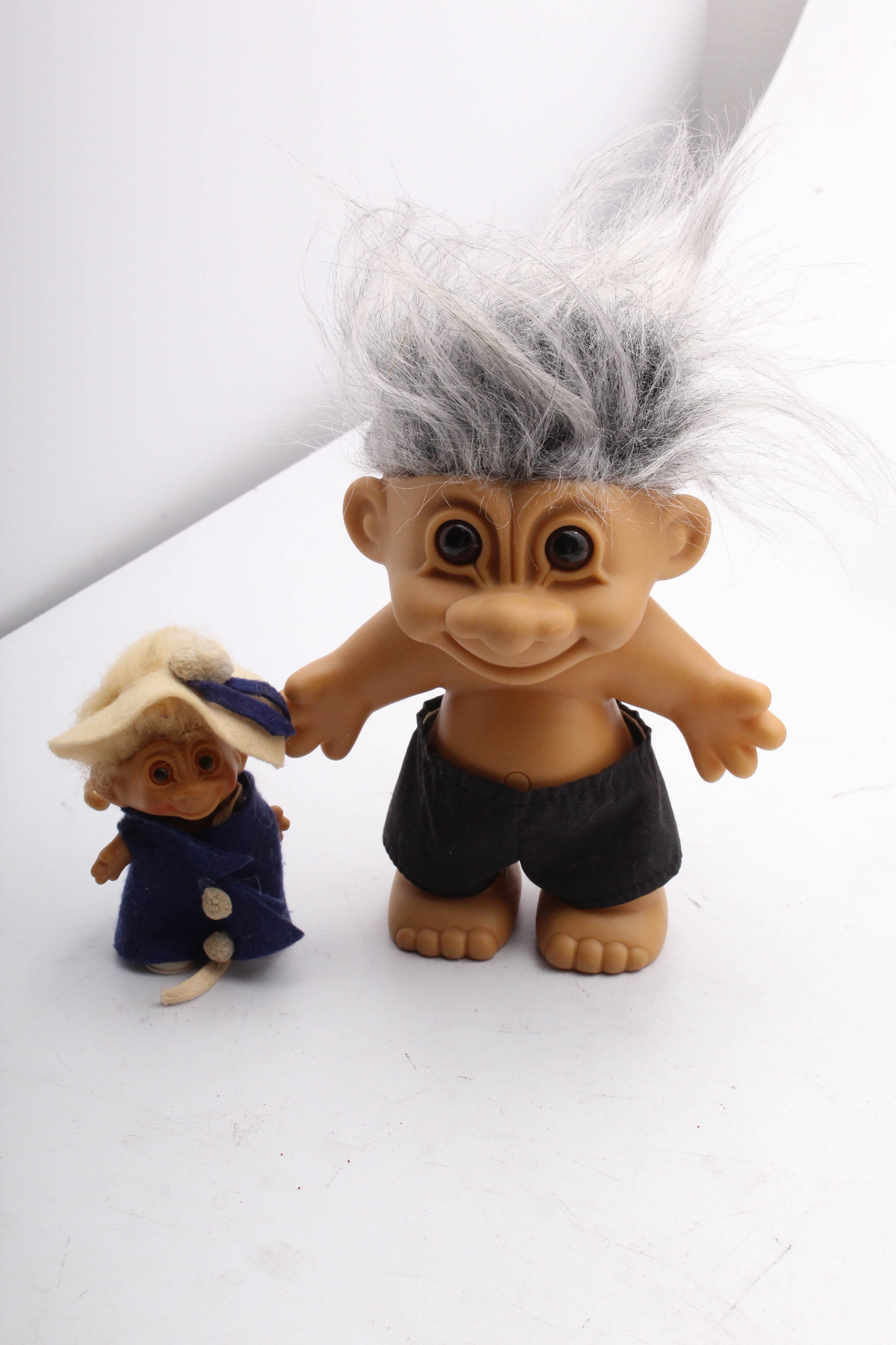 Vintage Doll Collection Featuring Alexander, United Features Syndicate, Russ