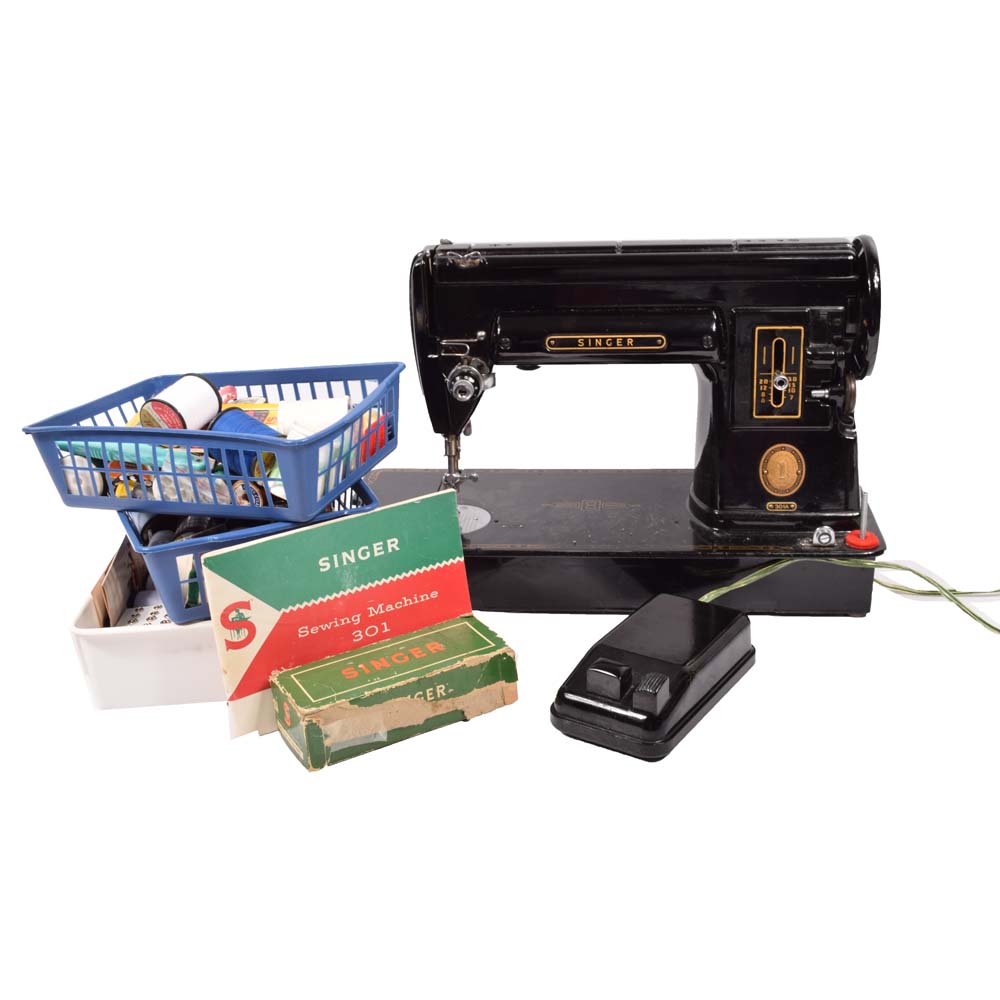 Vintage Singer 301A Sewing Machine