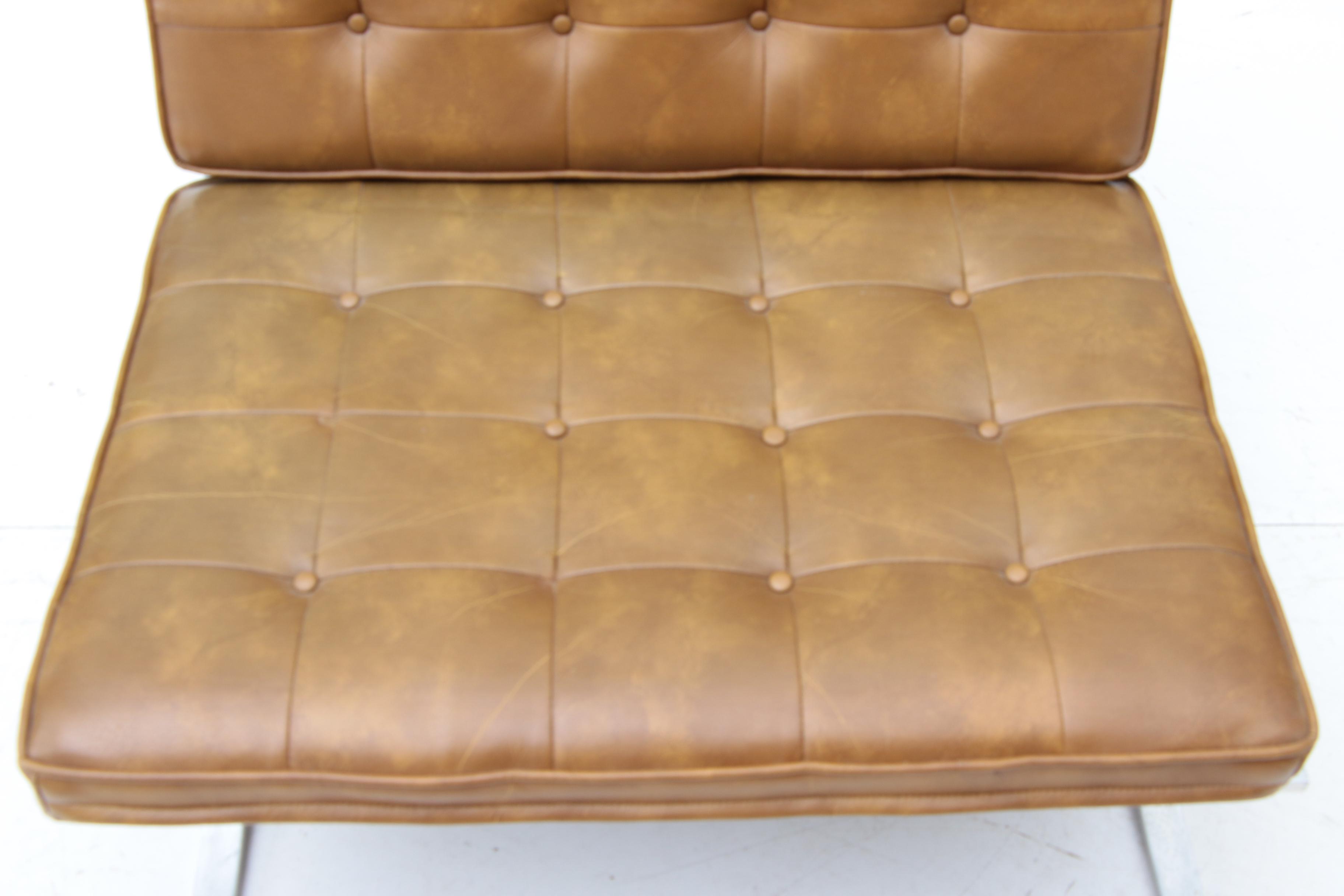 Pair of Barcelona Style Chairs, Mid-20th Century