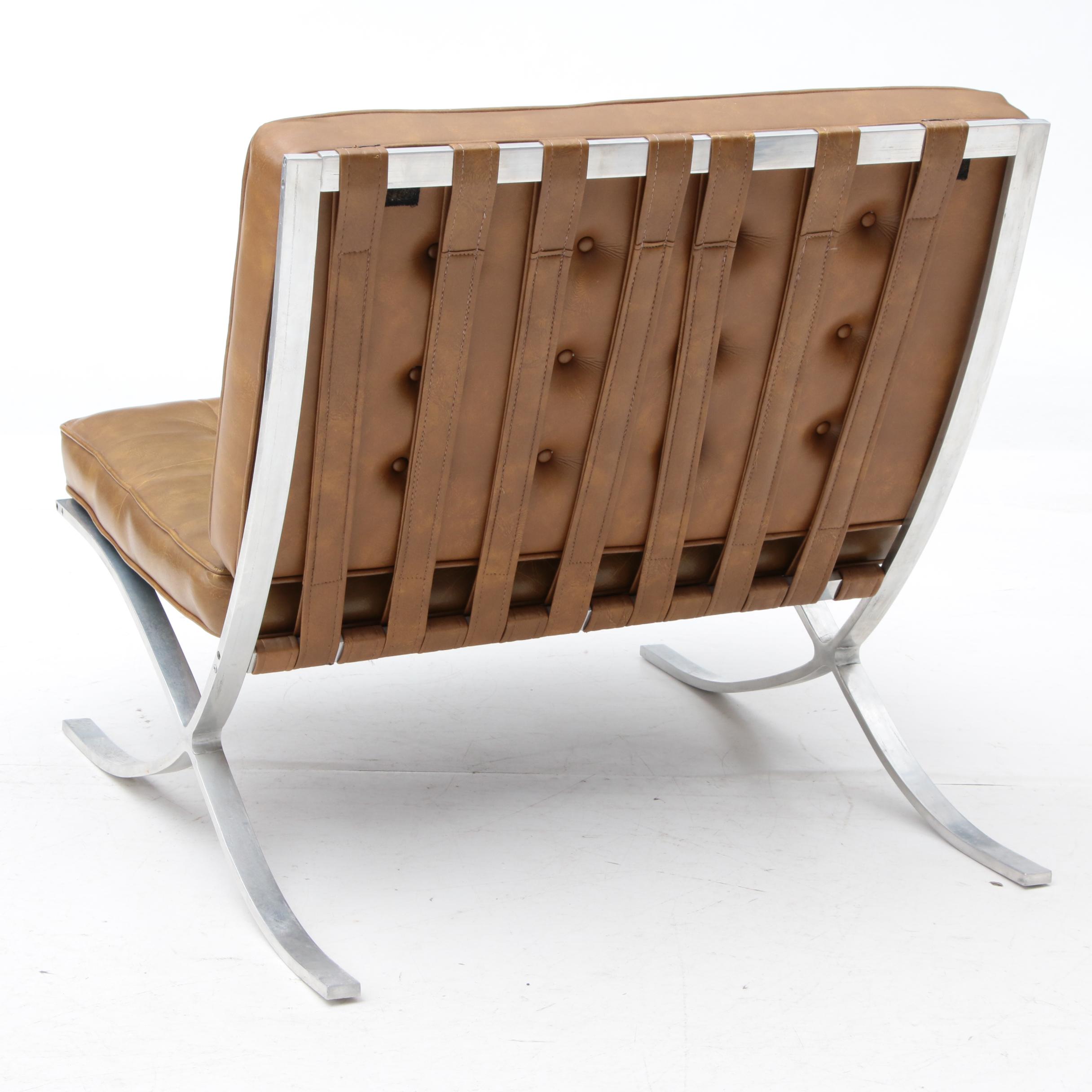 Pair of Barcelona Style Chairs, Mid-20th Century