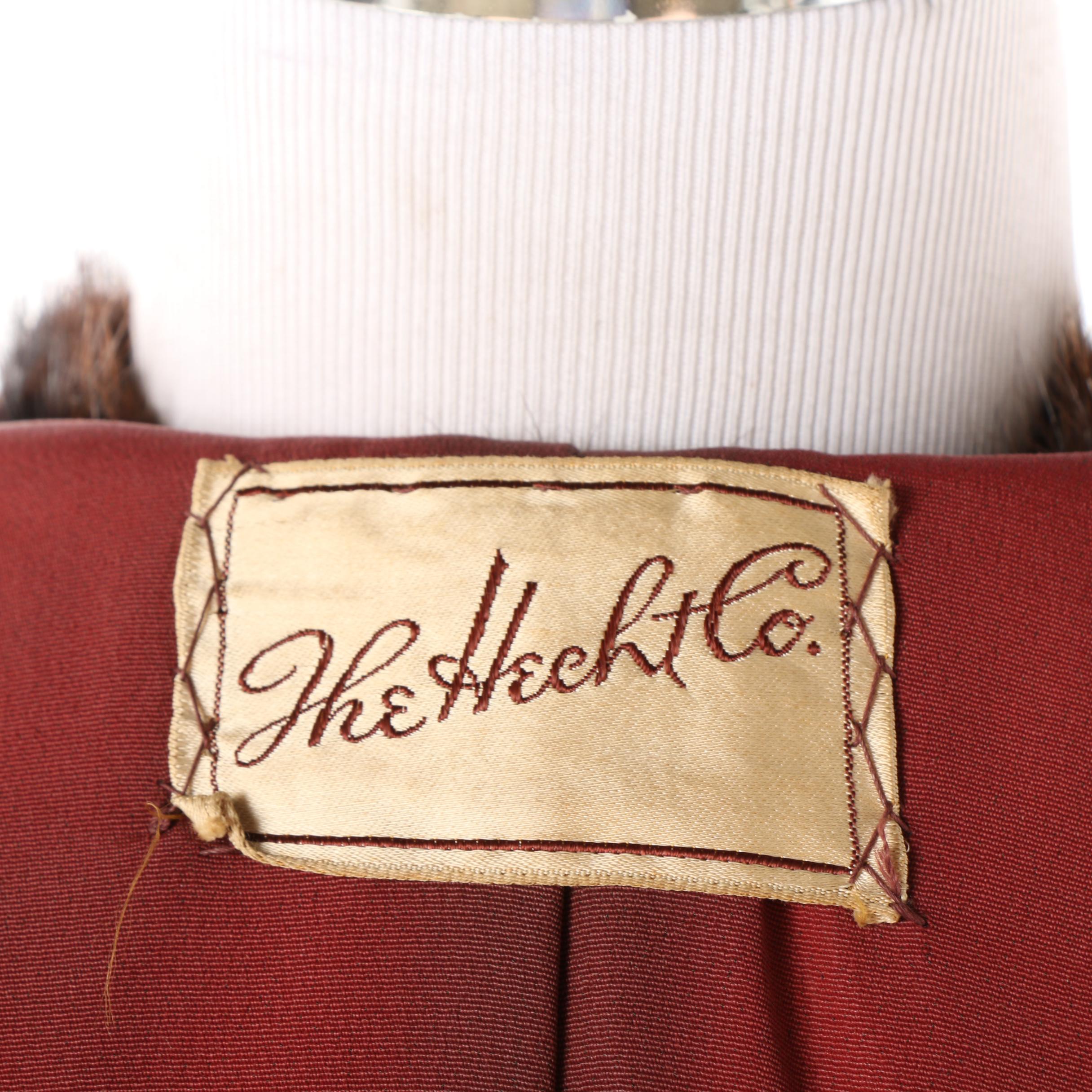 Women's Vintage The Hecht Co. Dyed Muskrat Fur Cape