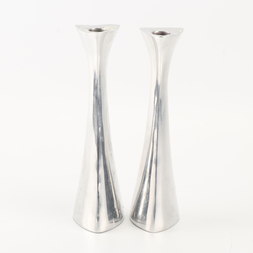 Nambè Tri-Corner Candlesticks