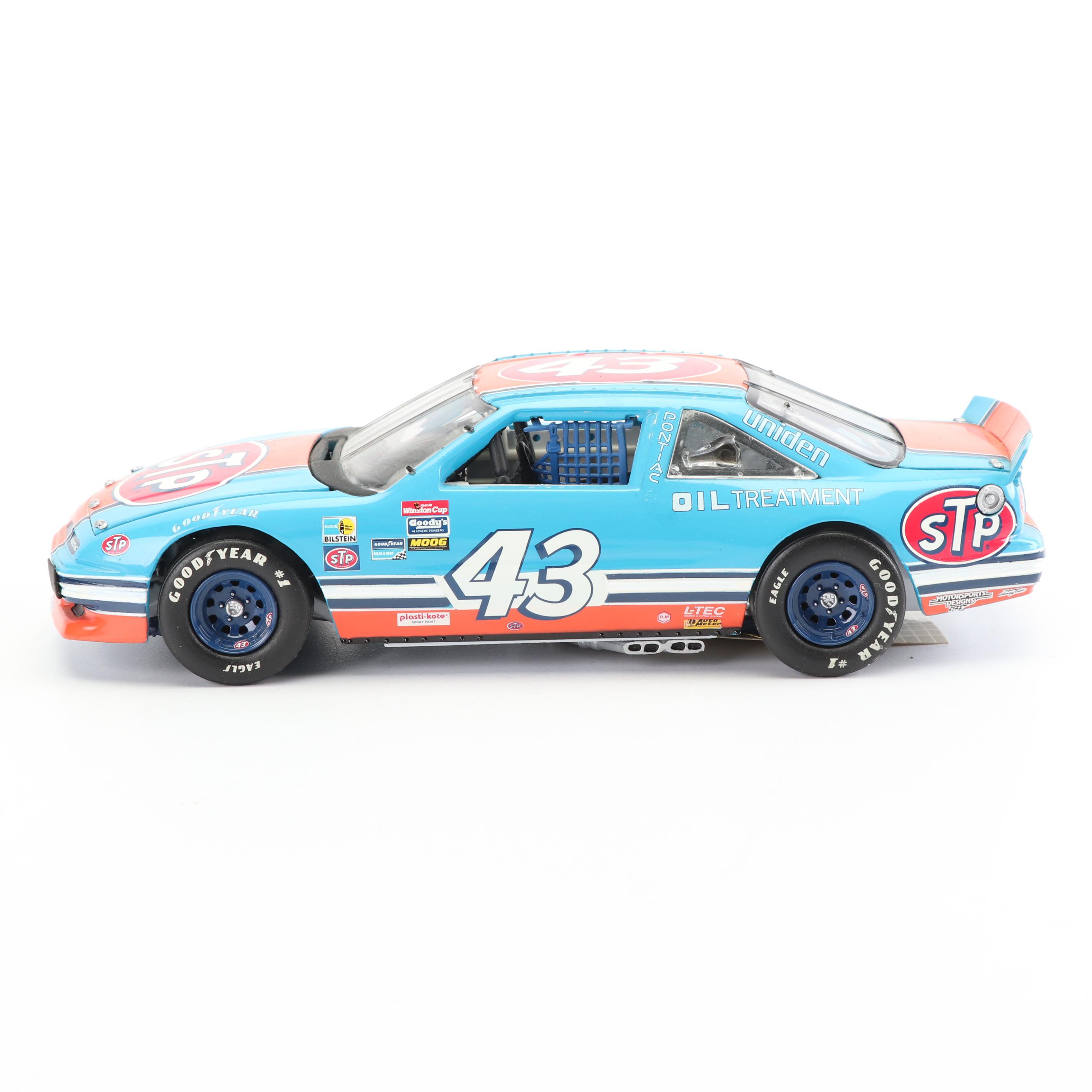 Richard Petty's 1992 Pontiac Grand Prix Die-Cast NASCAR Stock Car
