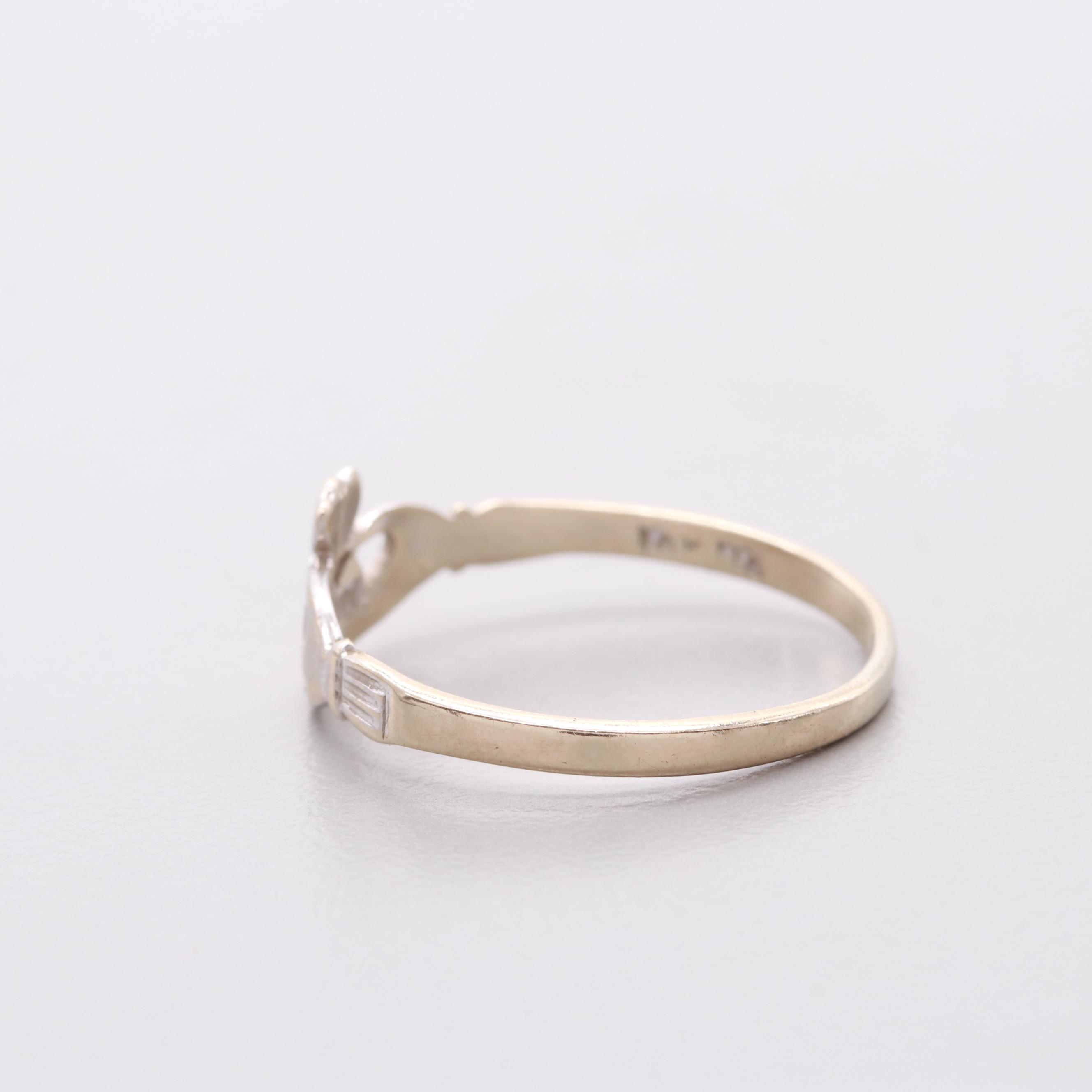 14K White Gold Claddagh Ring