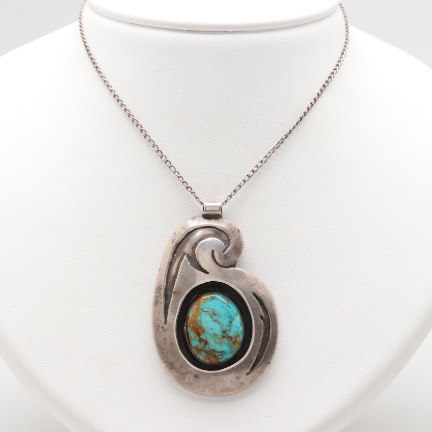 Southwestern Style Sterling Silver Turquoise Gemstone Necklace