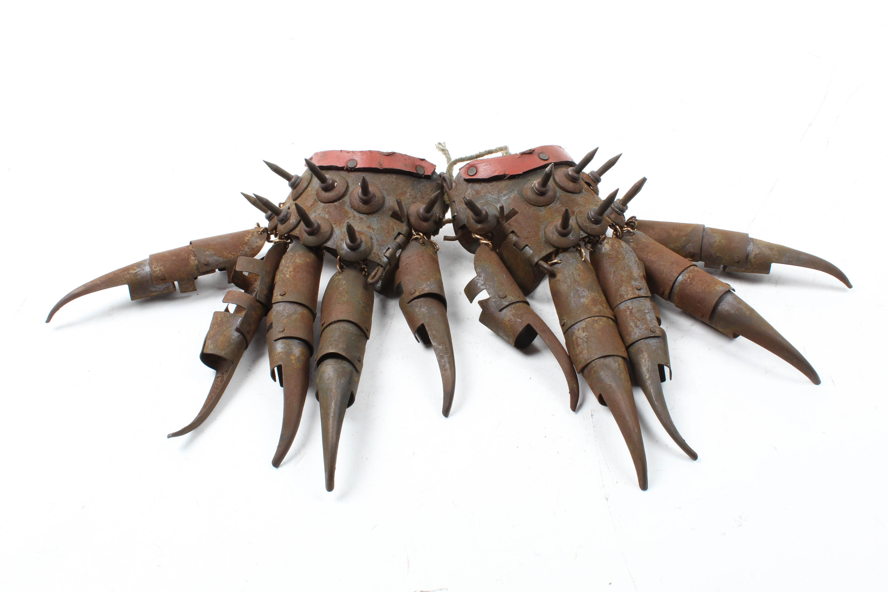 Antique Cantonese Tiger Claw Armored Gloves