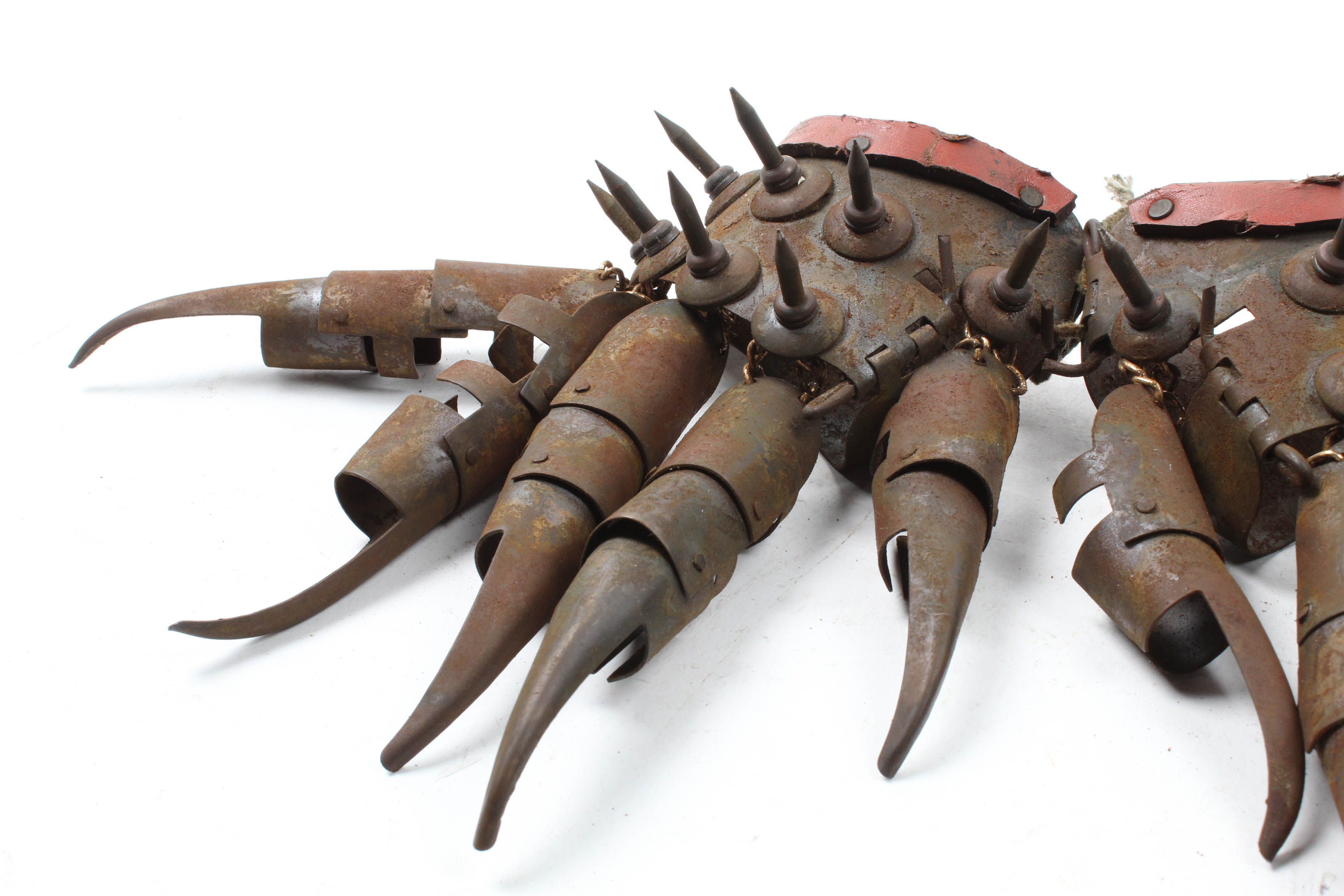 Antique Cantonese Tiger Claw Armored Gloves