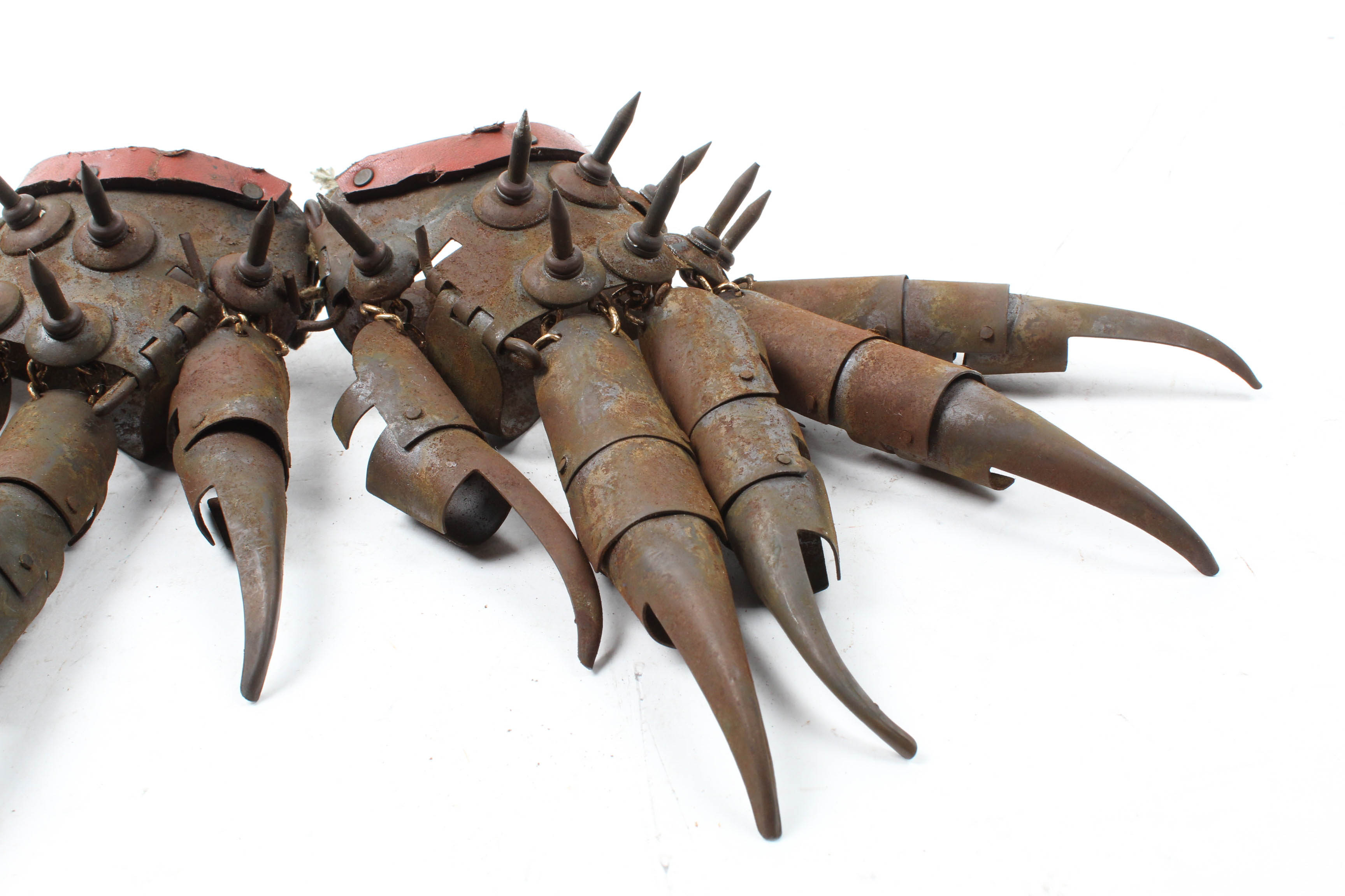 Antique Cantonese Tiger Claw Armored Gloves