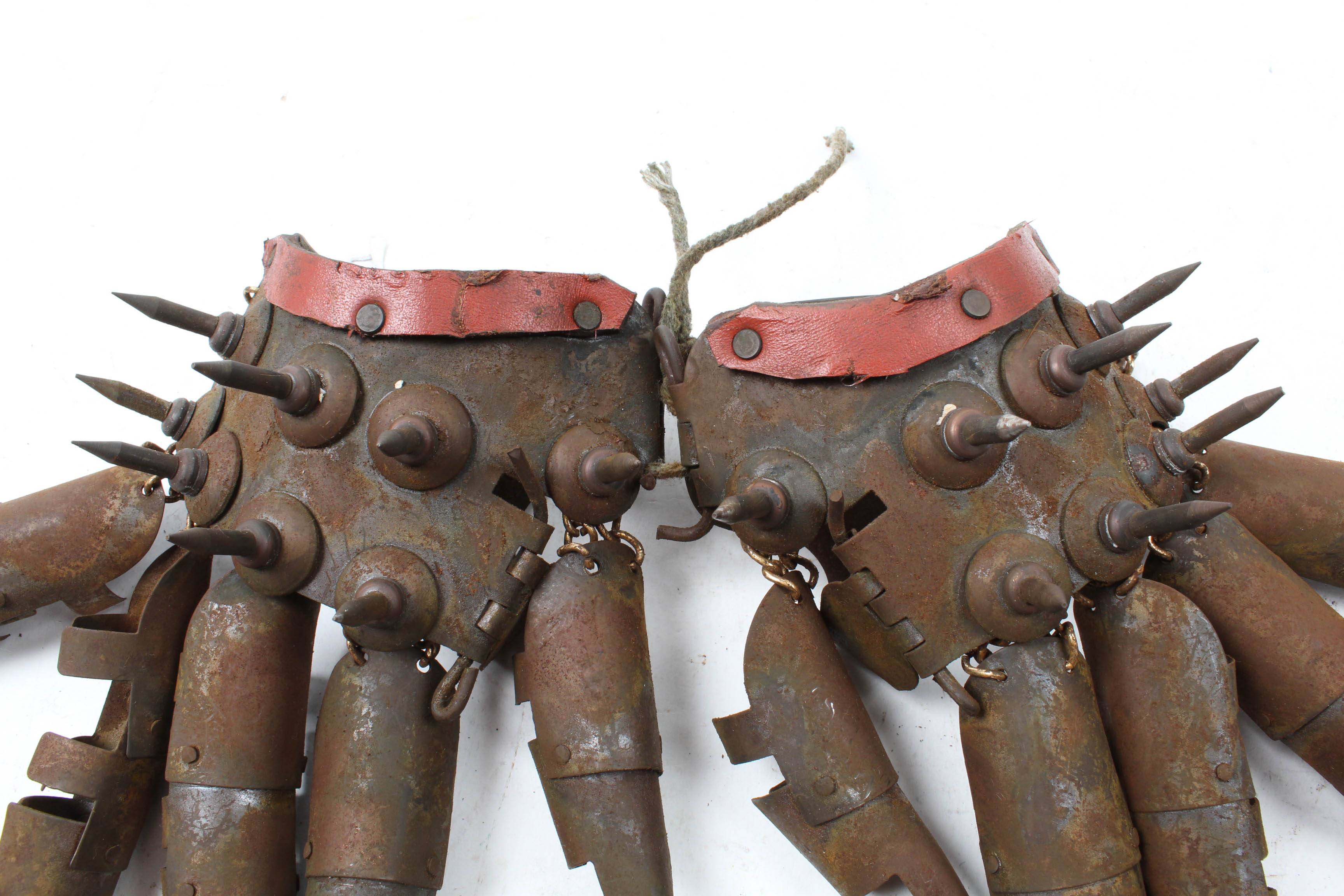 Antique Cantonese Tiger Claw Armored Gloves