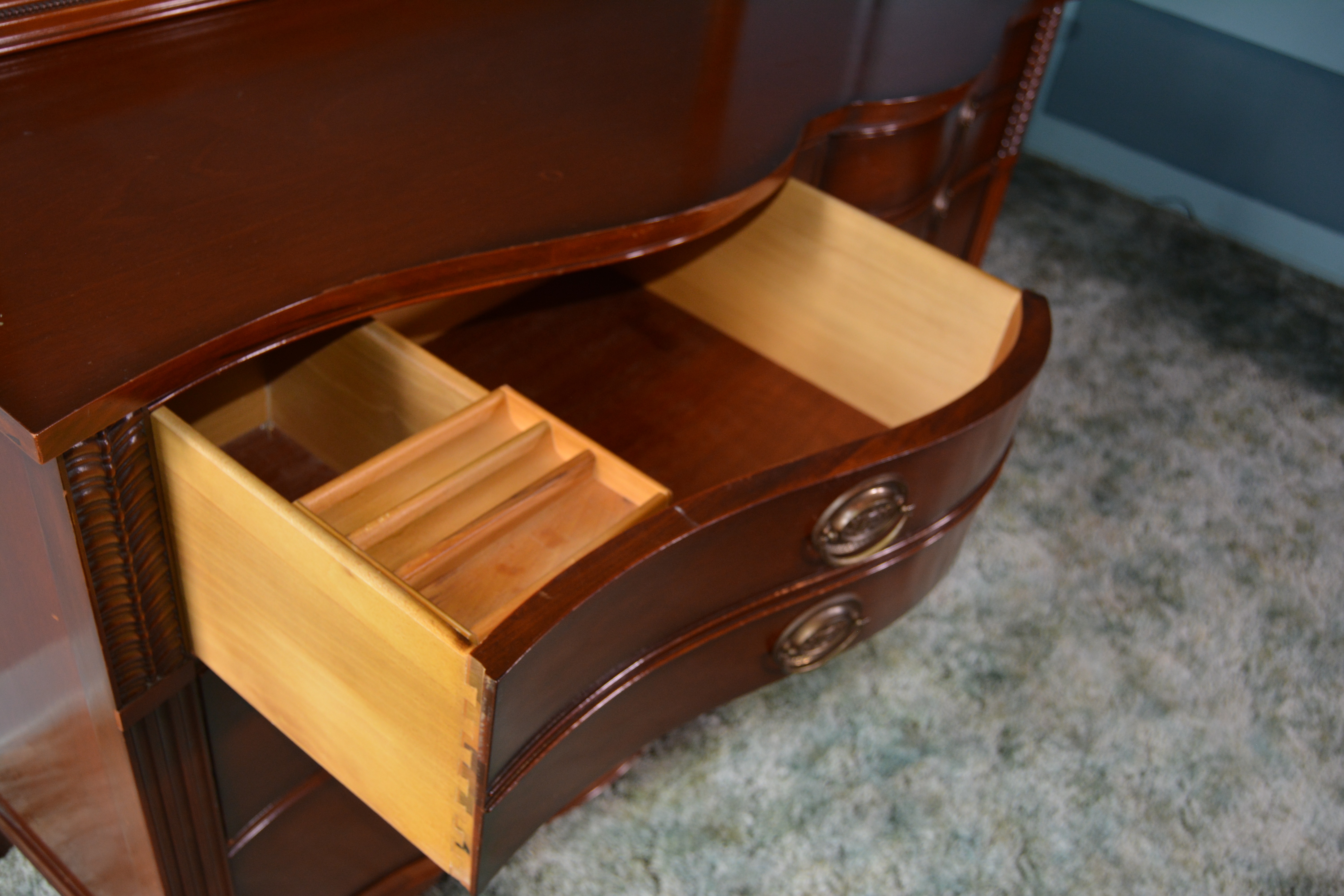 Federal Style Mahogany Dresser and Mirror by Drexel Furniture, Mid-20th Century