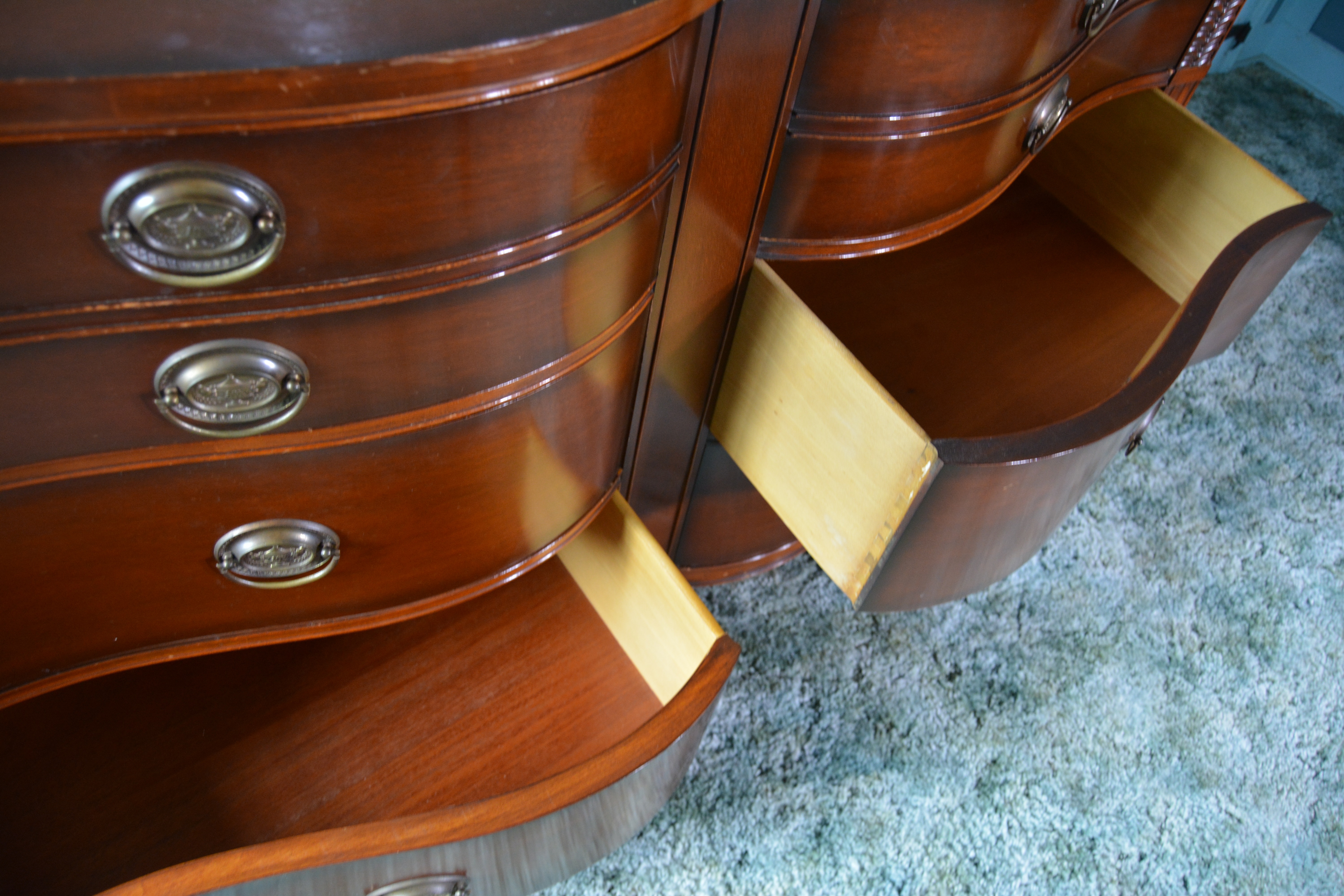 Federal Style Mahogany Dresser and Mirror by Drexel Furniture, Mid-20th Century