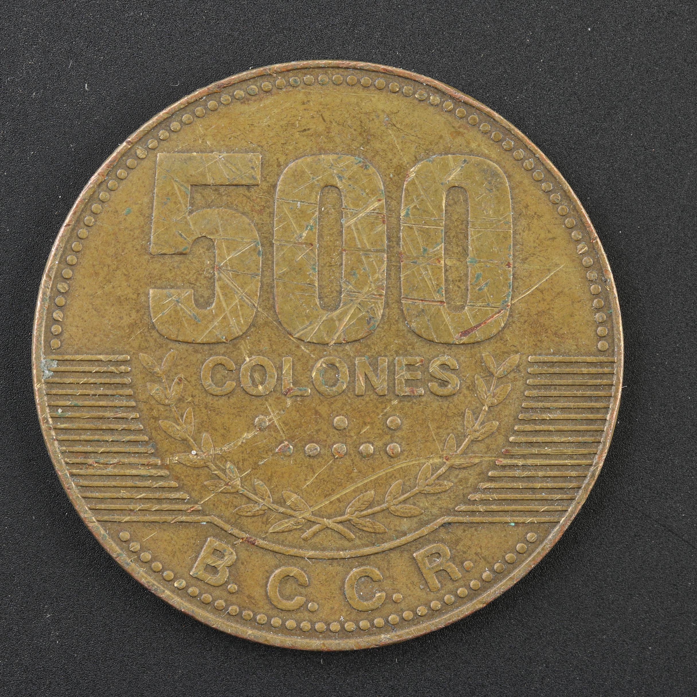 Group of 940 Foreign Coins