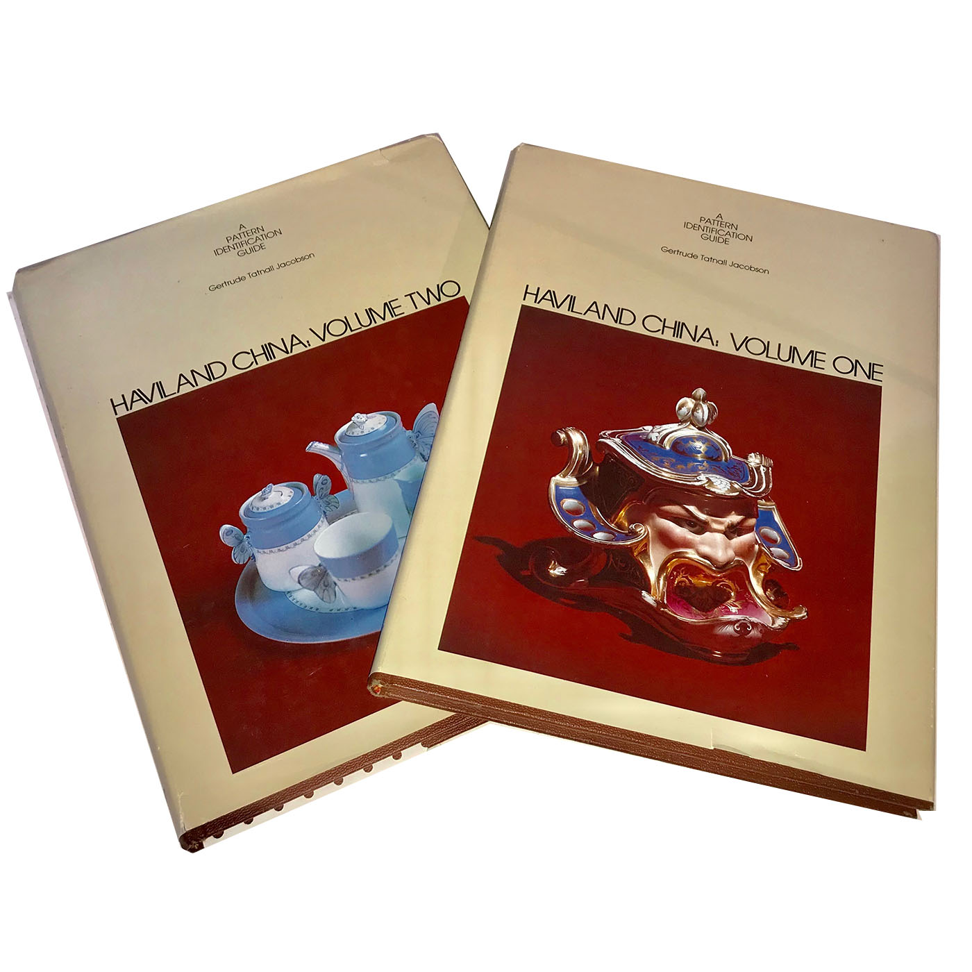 Theodore Haviland Limoges Schleiger 1014-2 Porcelain Dinner Service for 10