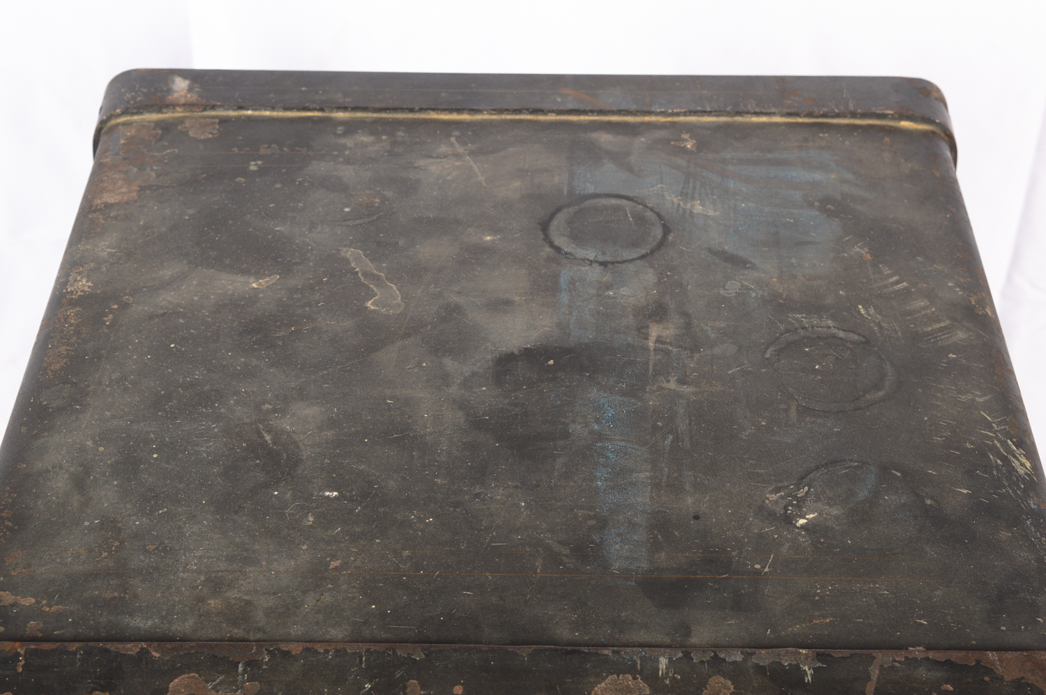 Late 1800s - Early 1900s Antique Cary Safe Co. of Chicago Safe with Castor Feet