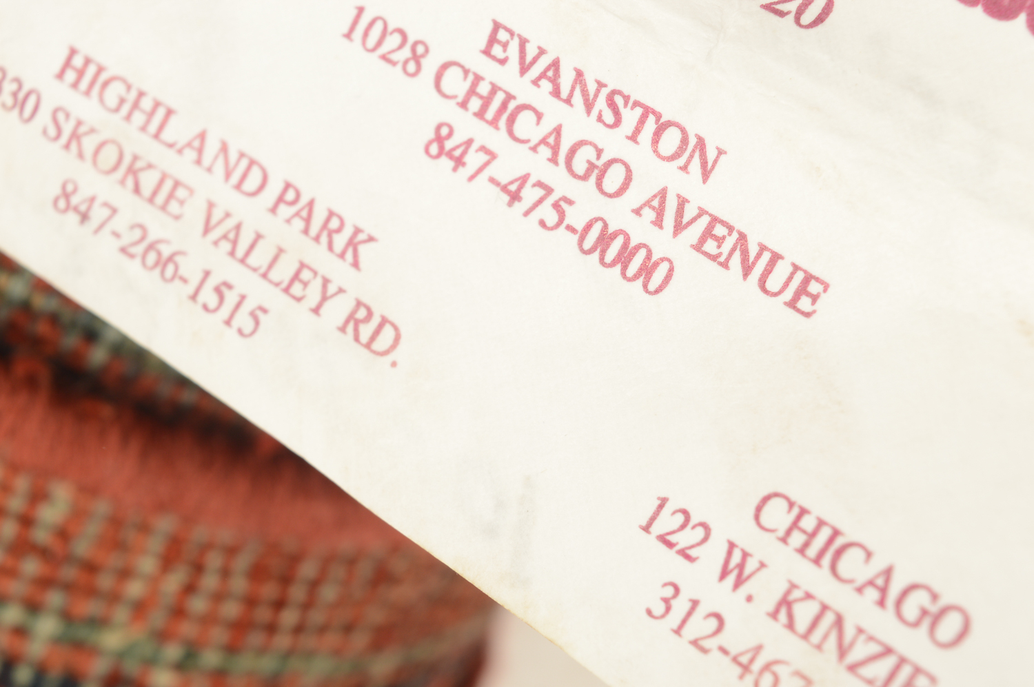 Hand-Knotted Persian Sarouk Wool Rug from Oscar Isberian Rugs