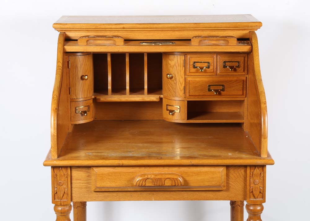 Oak Roll-Top Desk by American Lifestyles, 20th Century