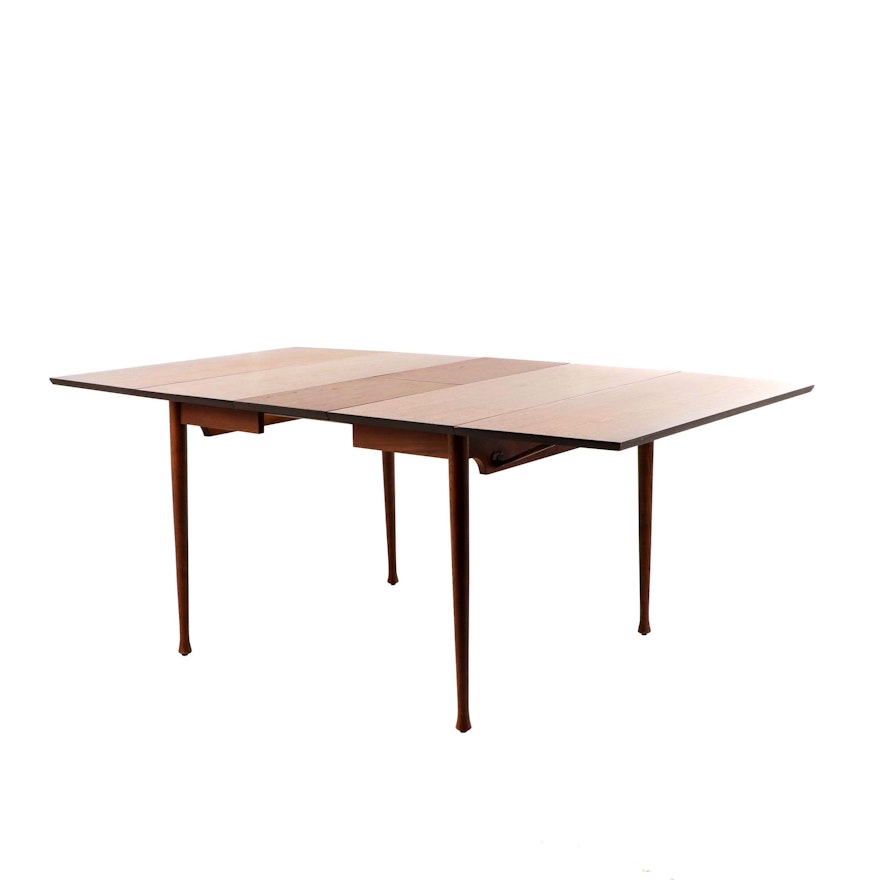 Walnut Drop Leaf Dining Table, Mid 20th Century