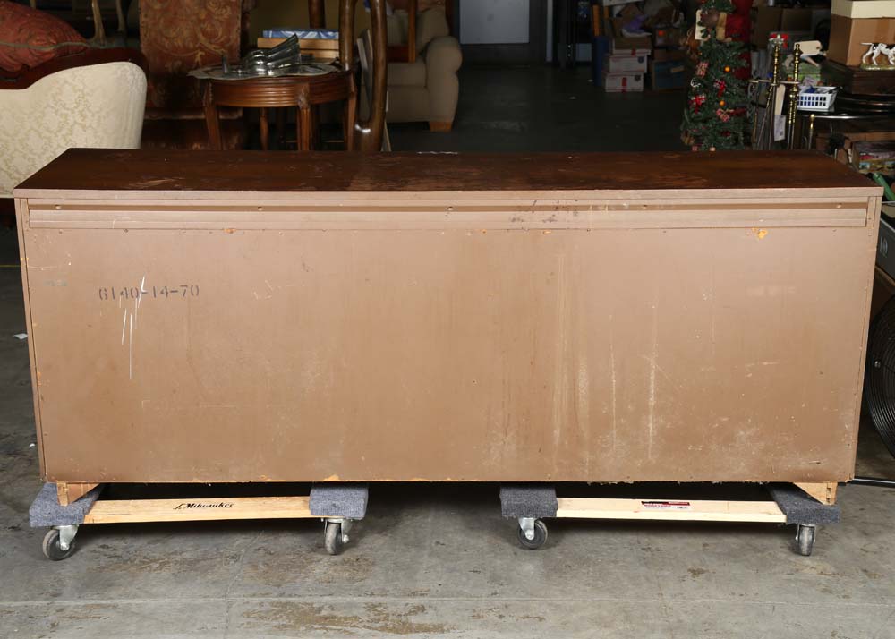 Mid Century Modern Walnut Broyhill "Brasilia" Buffet