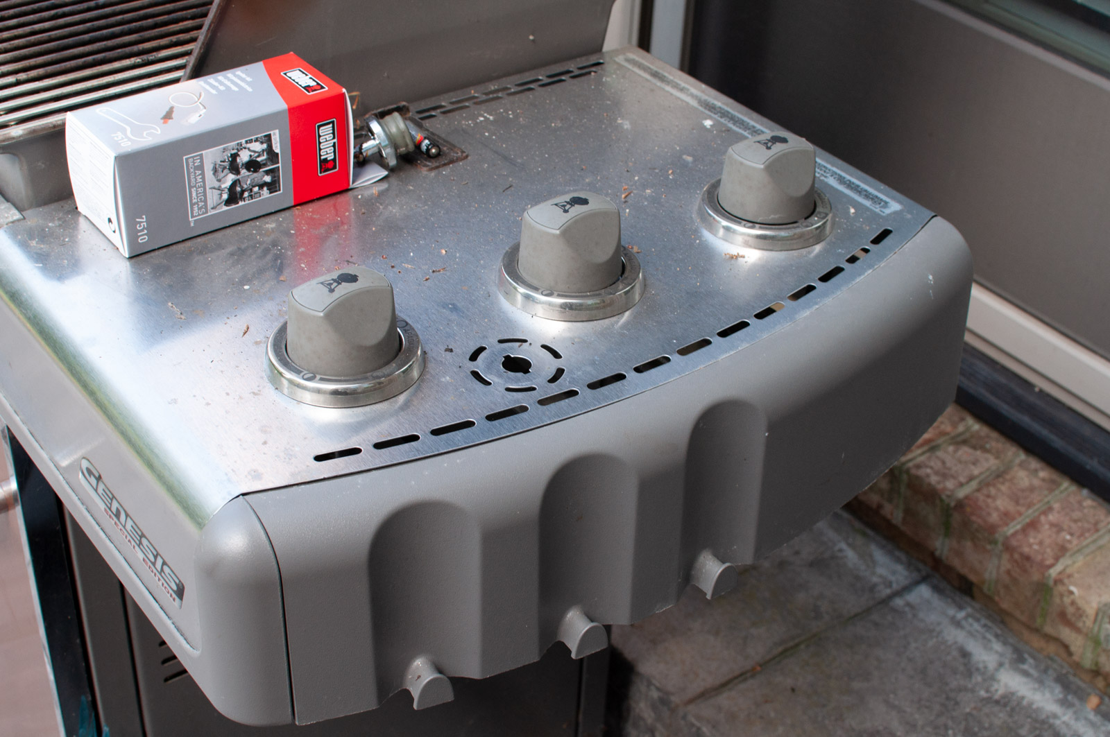 Weber "Genesis Special Edition" Outdoor Grill