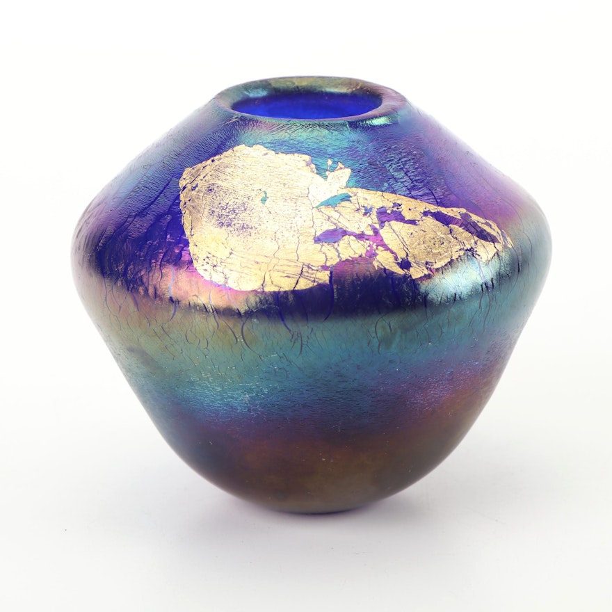 Robert Eickholt Iridescent Art Glass Vase