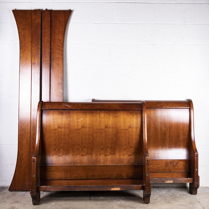 Federal Style Mahogany Twin Size Sleigh Bed Frame, Early 20th Century