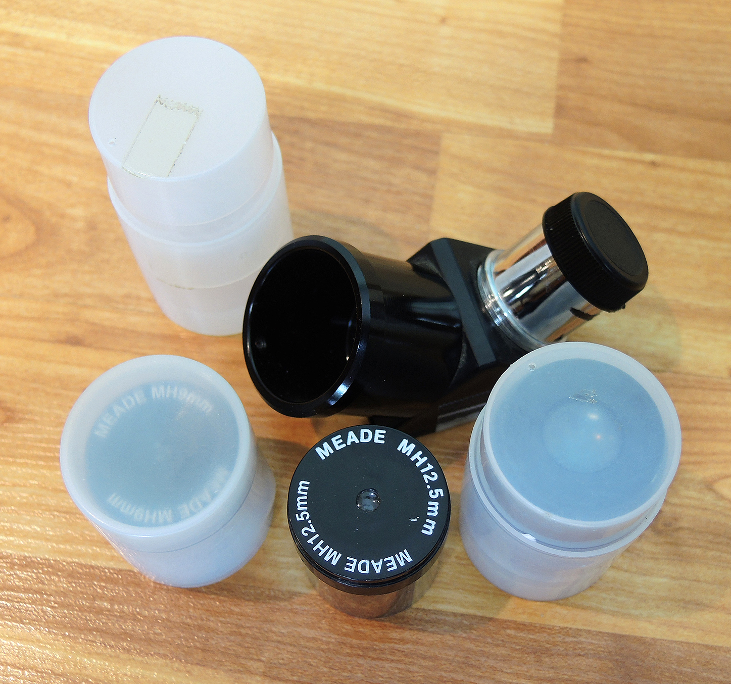 Meade Model 231 60mm Altazimuth Refracting Telescope with Lens