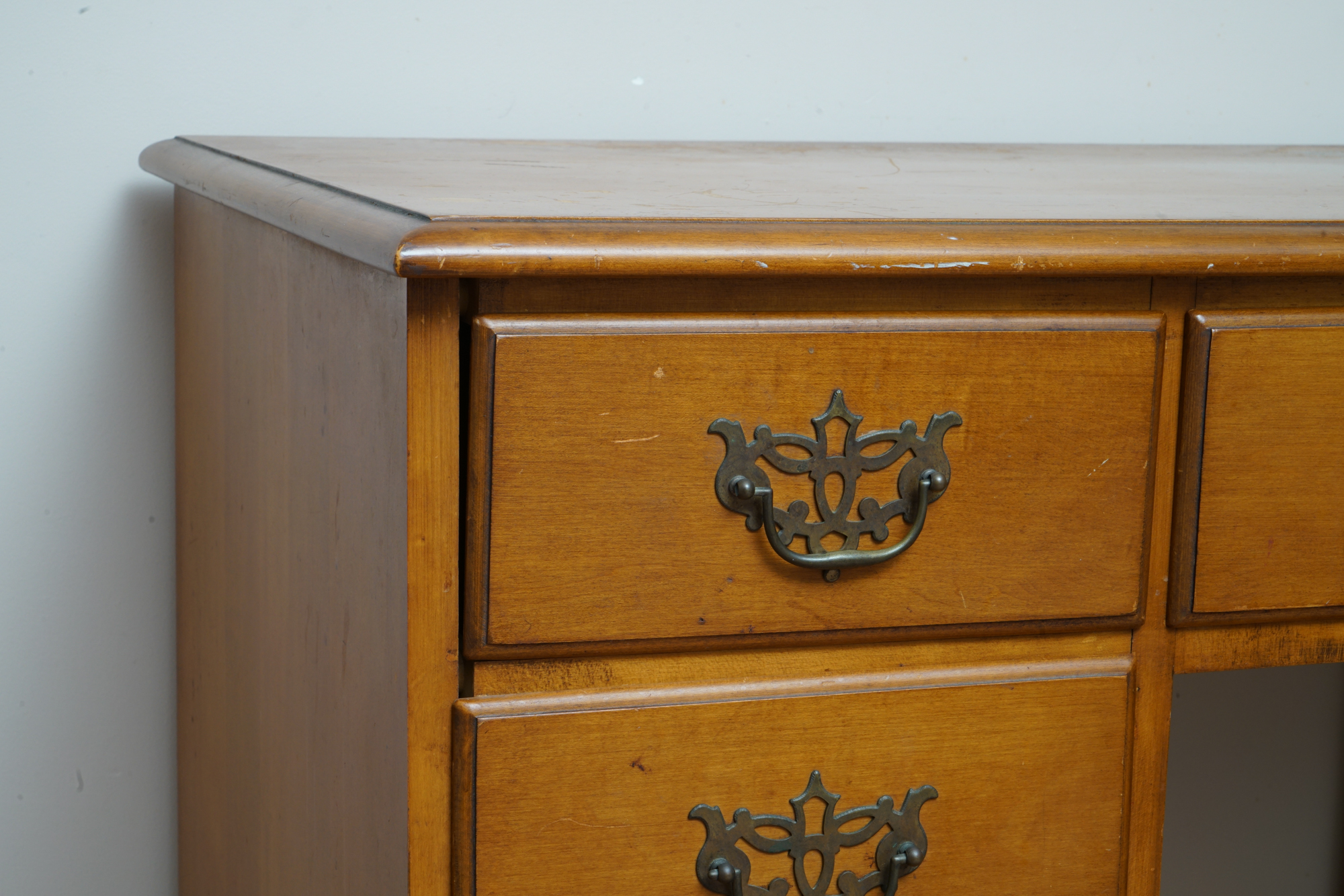Federal Style Maple Kneehole Desk by Conant Ball Company, Mid-20th Century